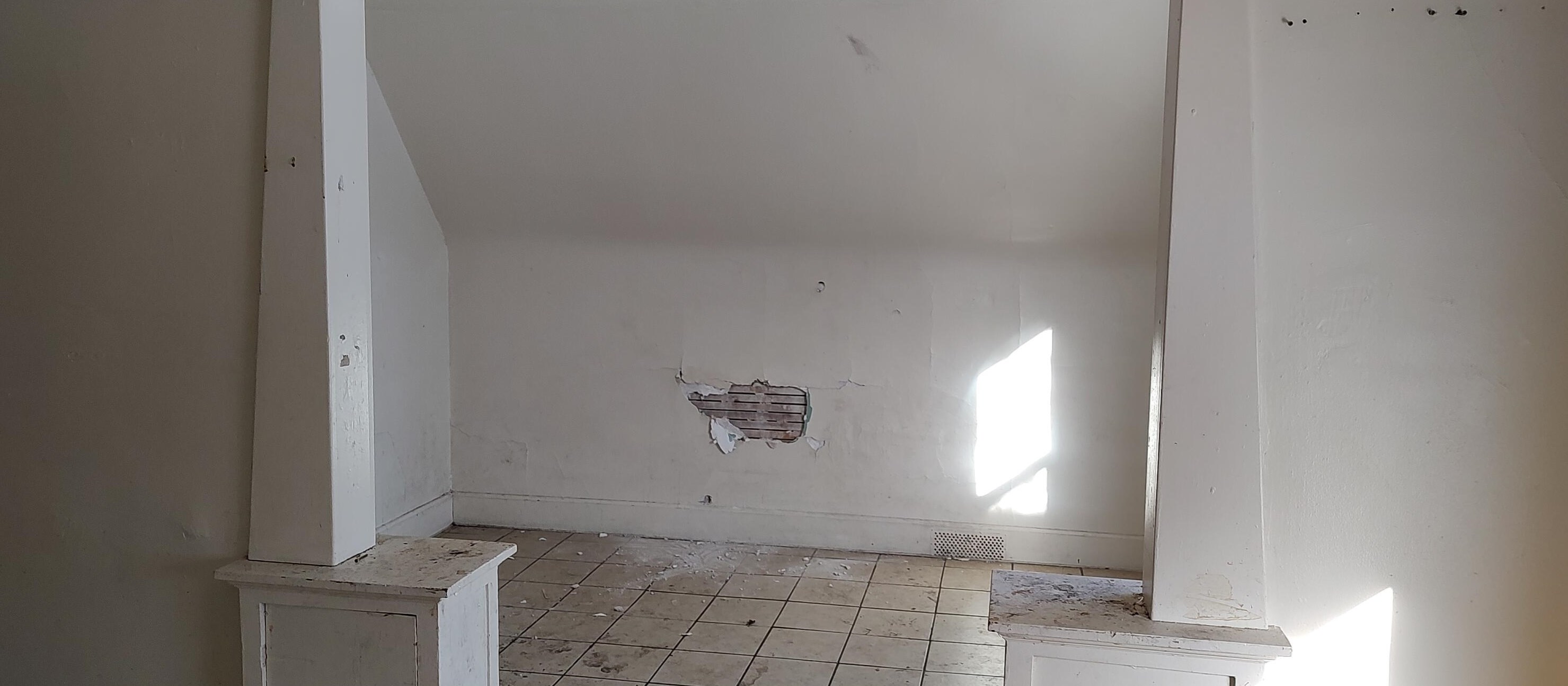 2165 42, Milwaukee WI 53208-1309 exterior