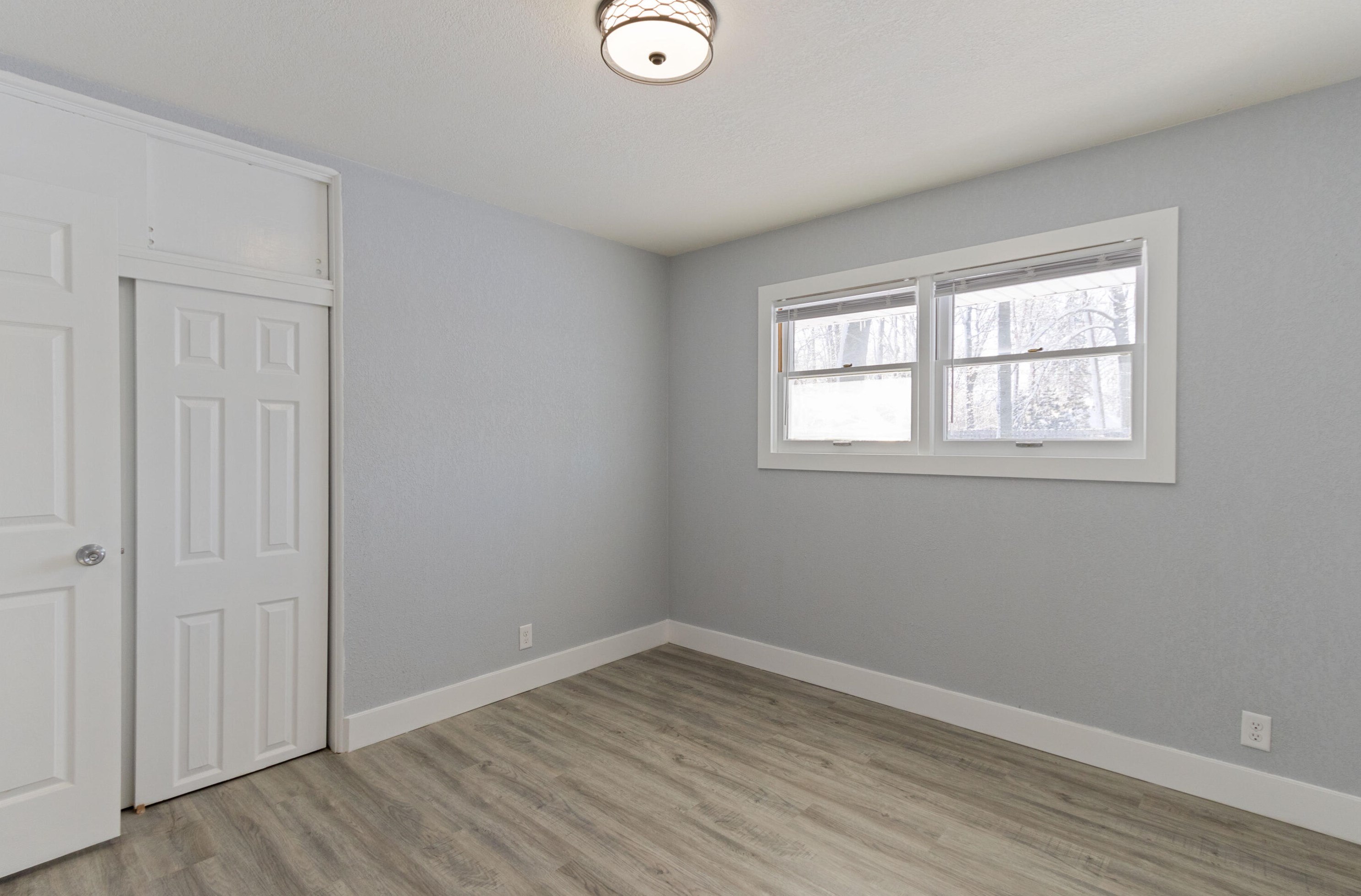 5231 Parkland Ave, Milwaukee WI  53223-4336 exterior
