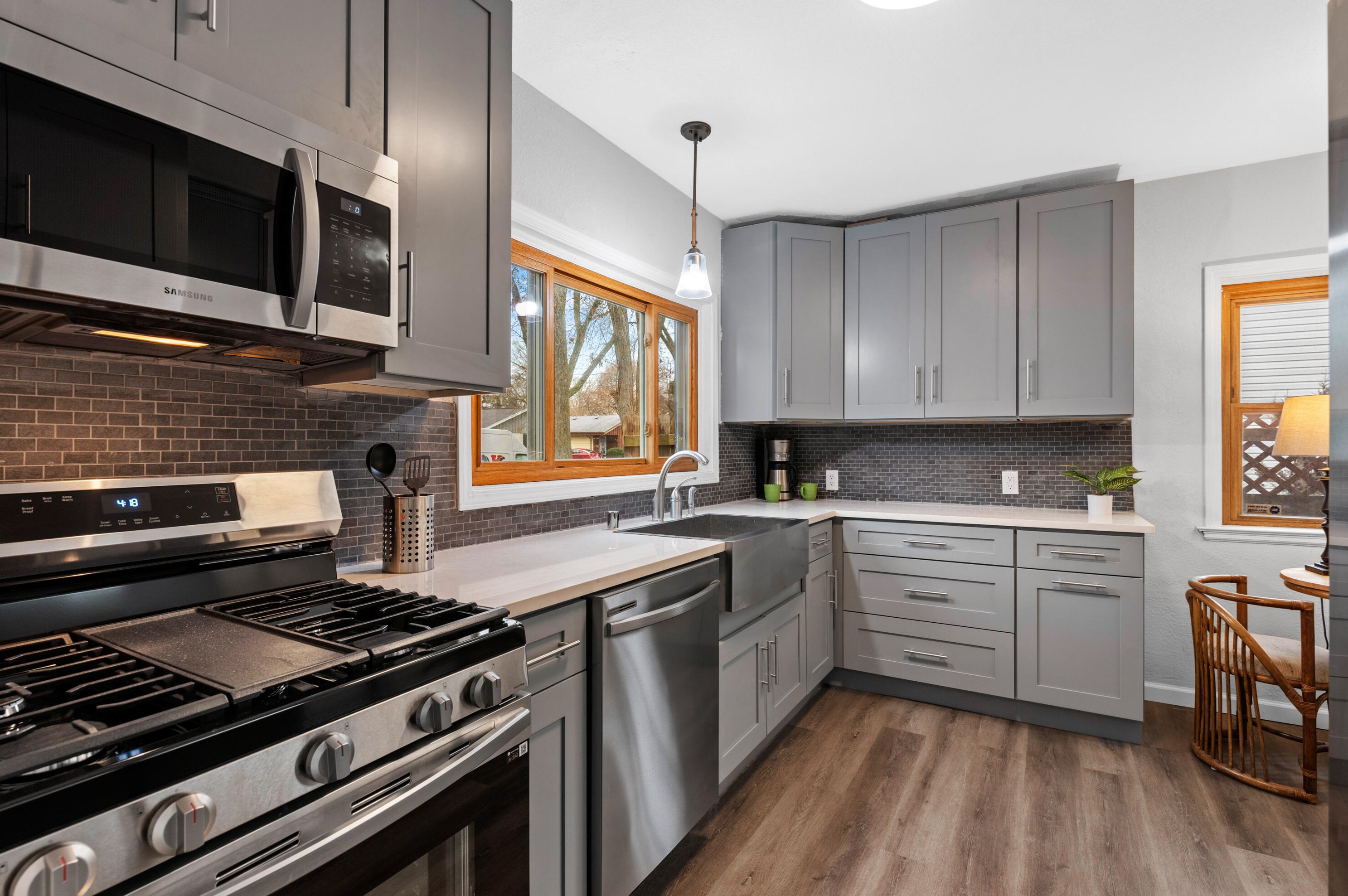 4916 57th St, Milwaukee WI  53218-4240 exterior