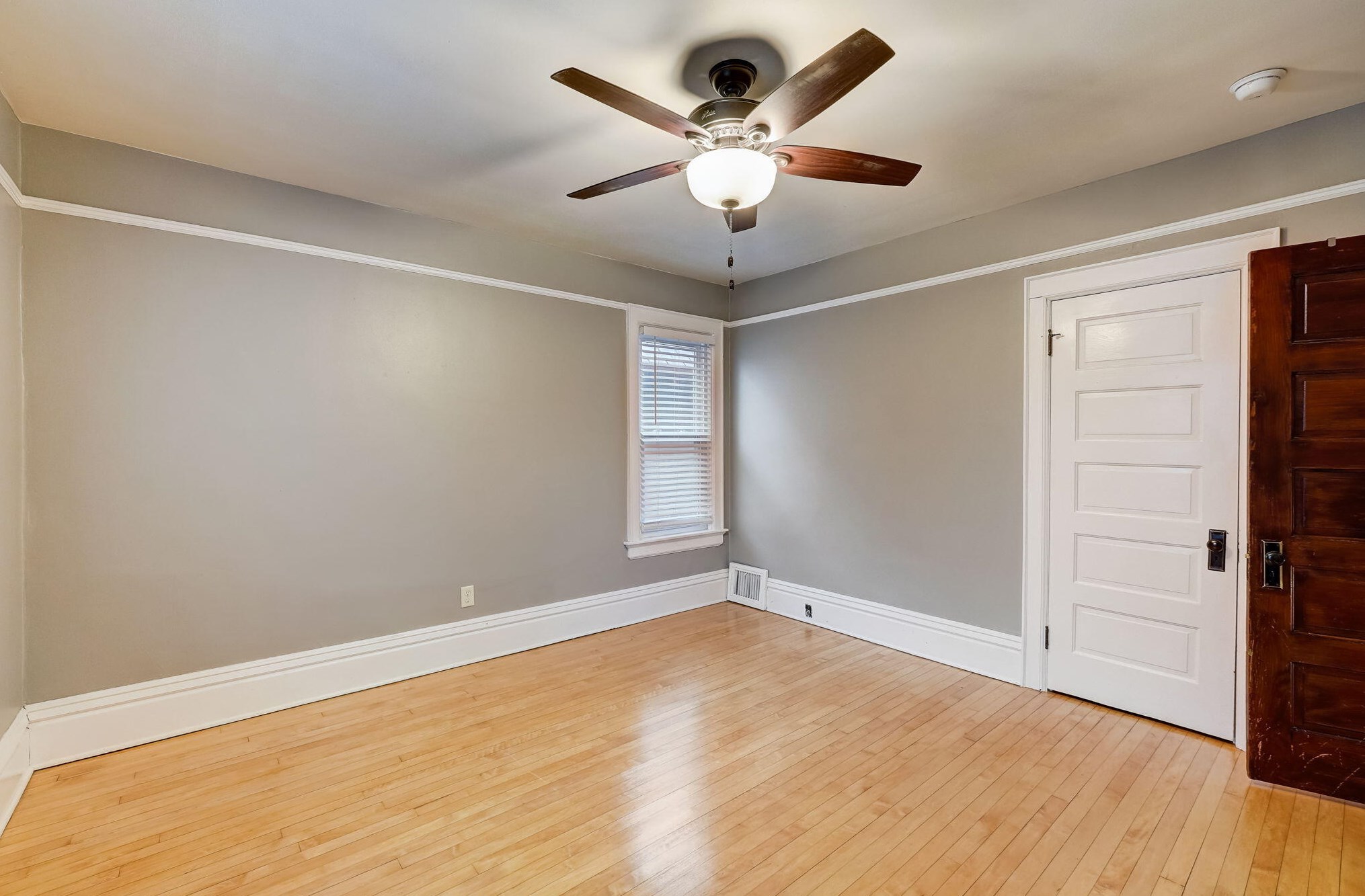 803 31st St, Milwaukee WI  53215-1219 exterior