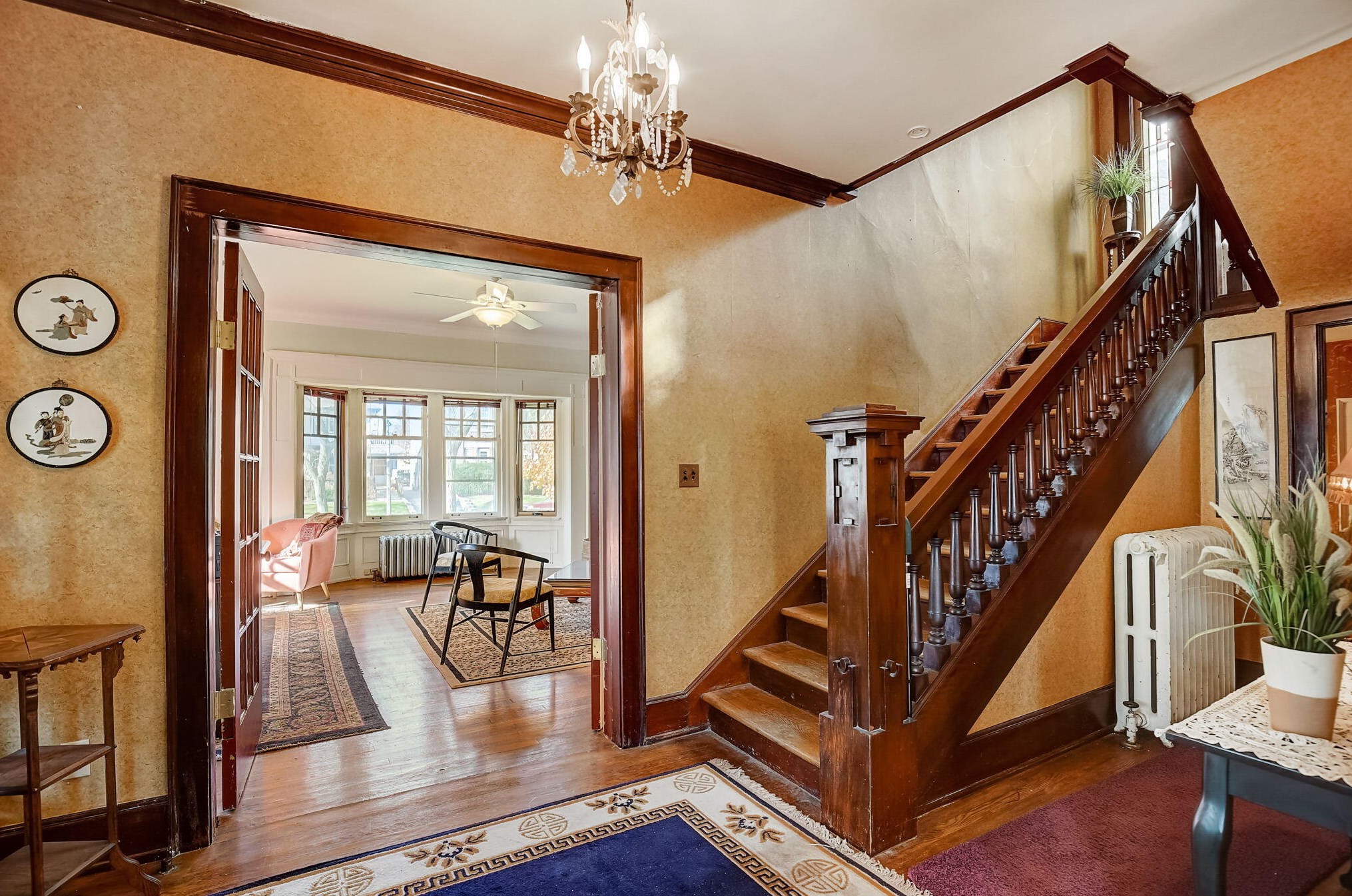 2540 Lk Dr, Milwaukee WI 53211-3808 exterior