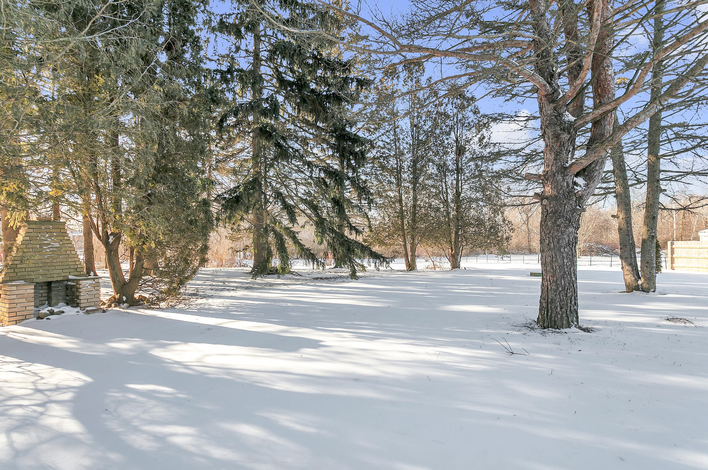 3881 Obrien Rd, Oak Creek WI  53154-6019 exterior