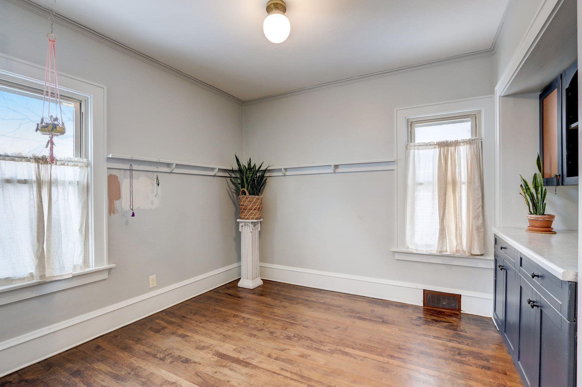 2113 55th St, Milwaukee WI  53219-1503 exterior