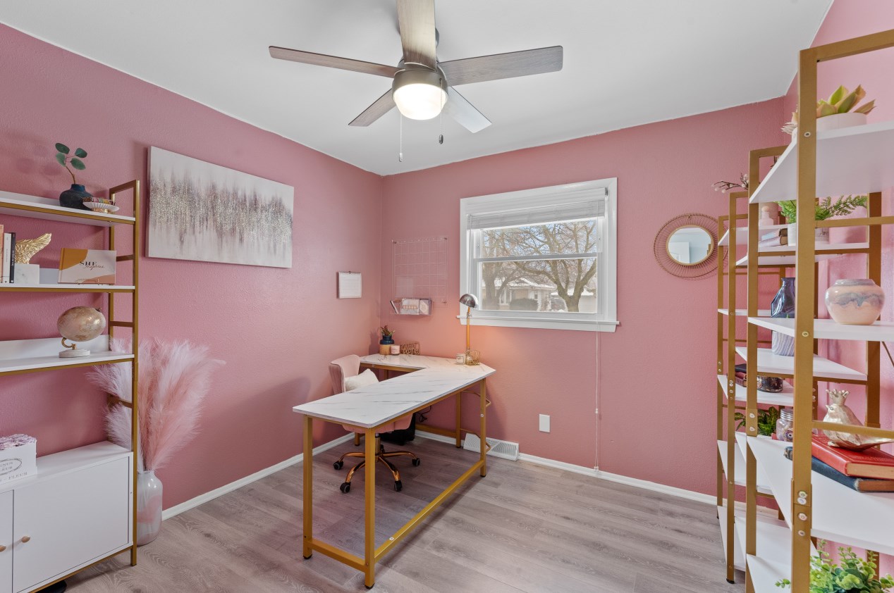 5727 Elaine Ave, Cudahy WI  53110-2517 exterior