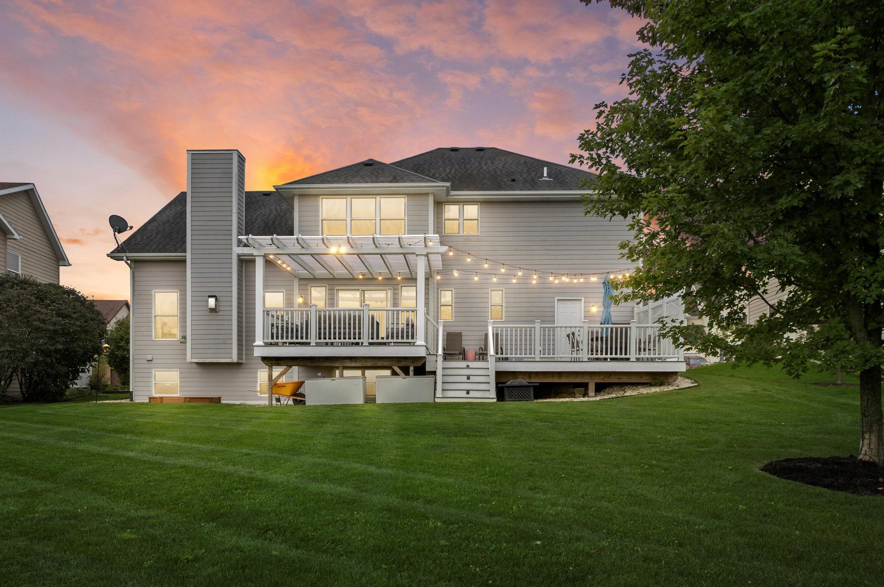 15540 73rd St, Kenosha WI  53142-8823 exterior
