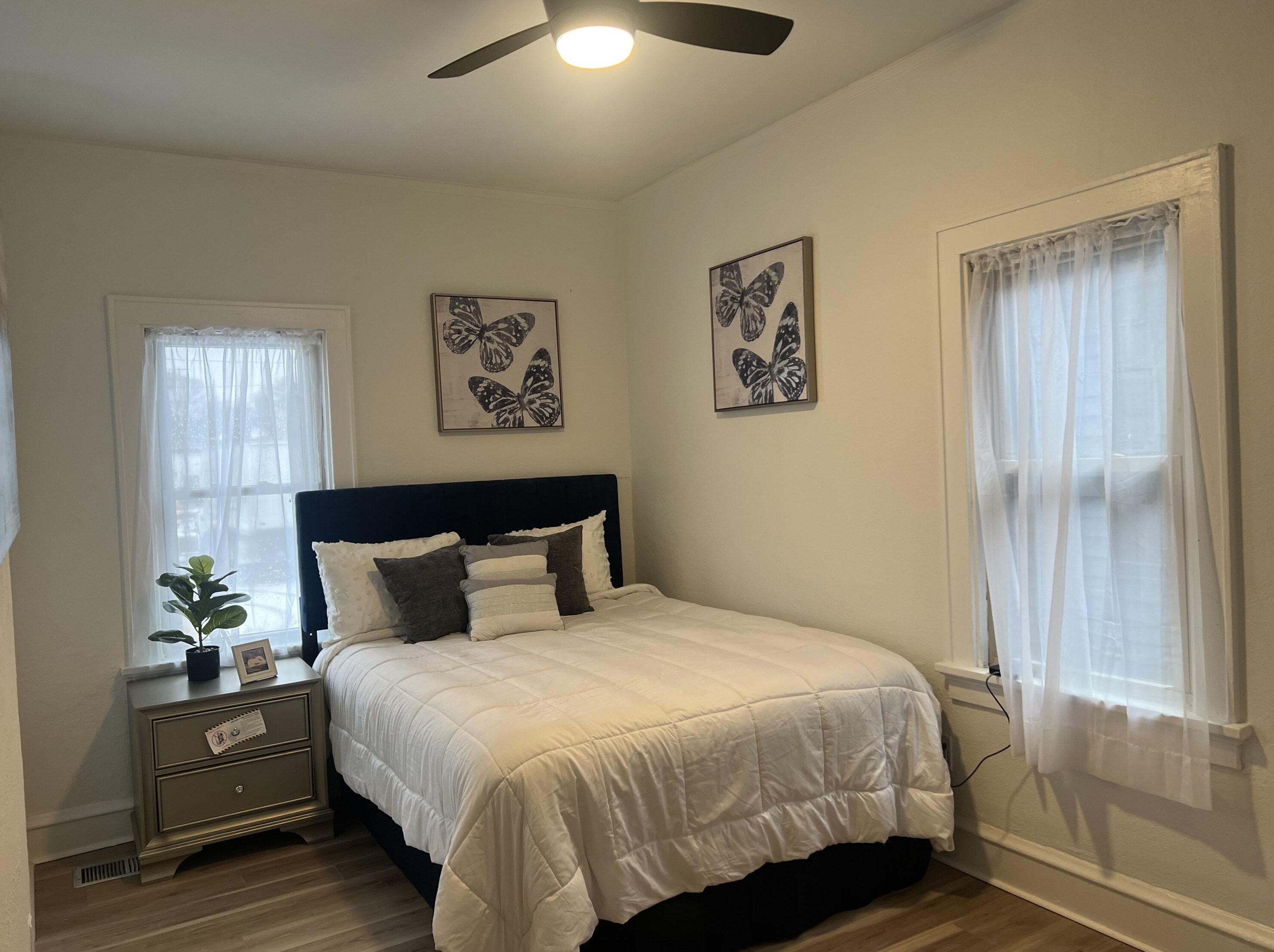 418 Garfield Ave, Milwaukee WI 53212-3114 exterior