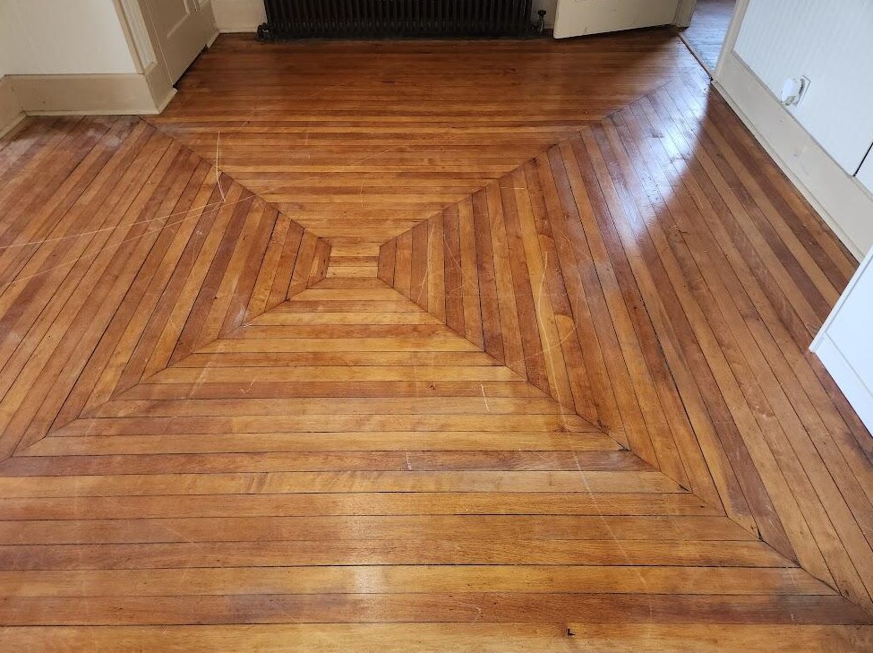 711 16 St, Manitowoc WI 54220-3805 exterior