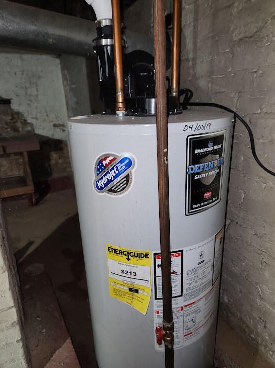 711 16 St, Manitowoc WI 54220-3805 exterior