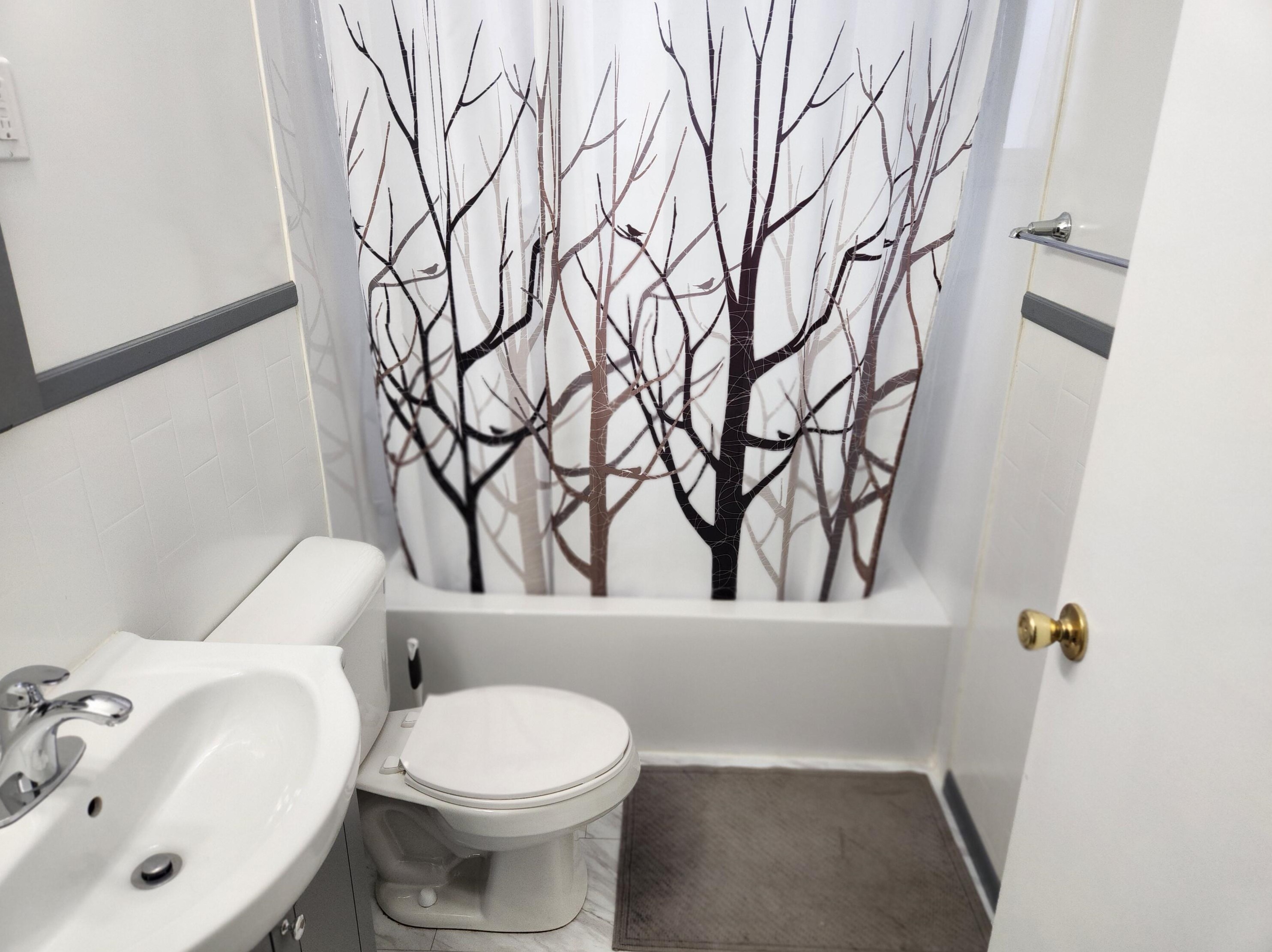 3432 65, Milwaukee WI 53214-1722 exterior