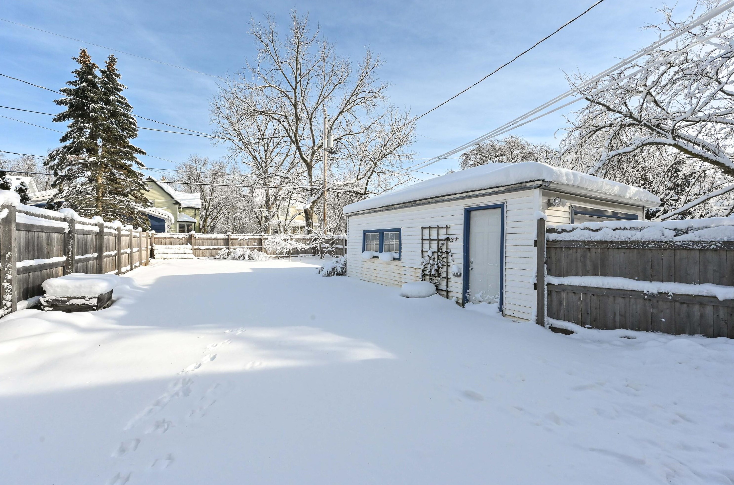 1802 84, Milwaukee WI 53214-0044 exterior