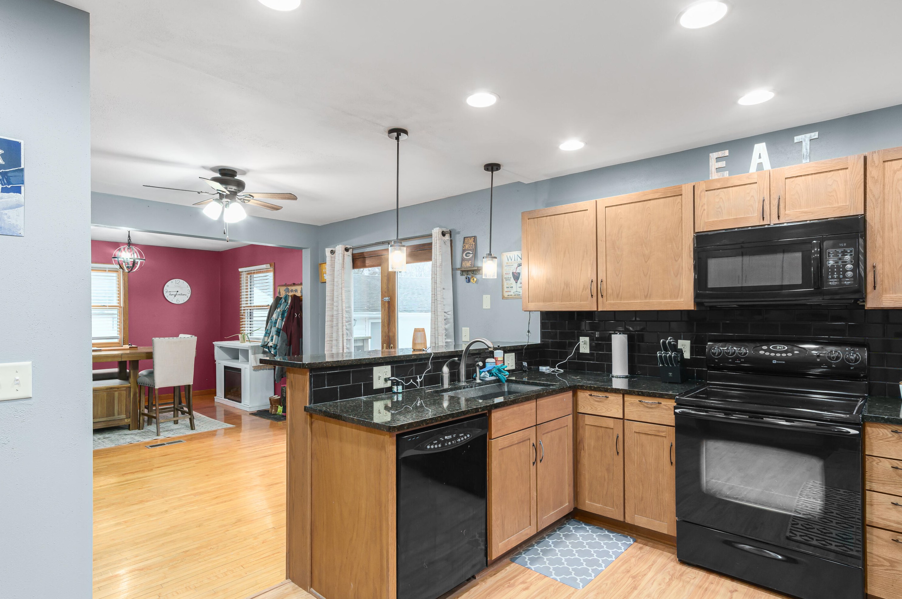 519 High St, Fort Atkinson WI  53538-1217 exterior