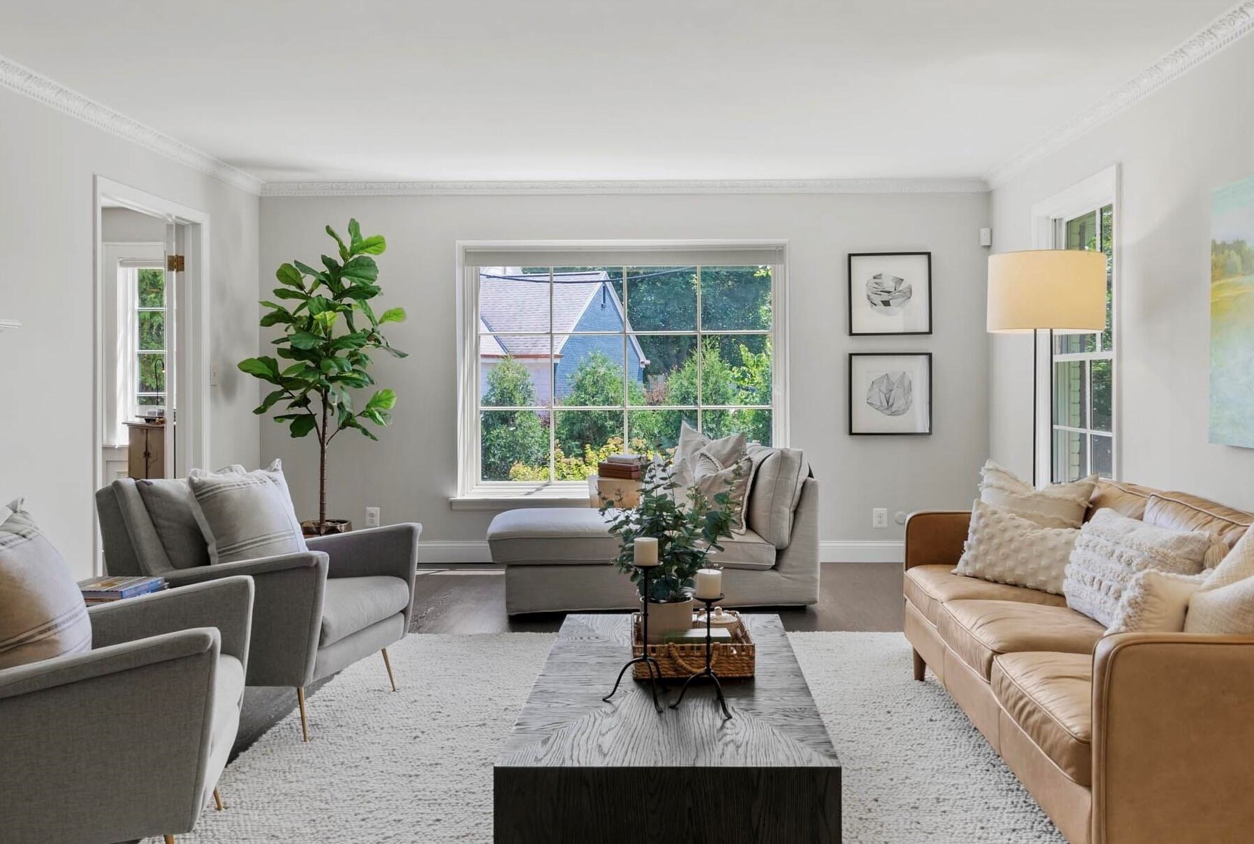 9506 Apple Blossom Ln, Milwaukee WI 53217-4401 exterior