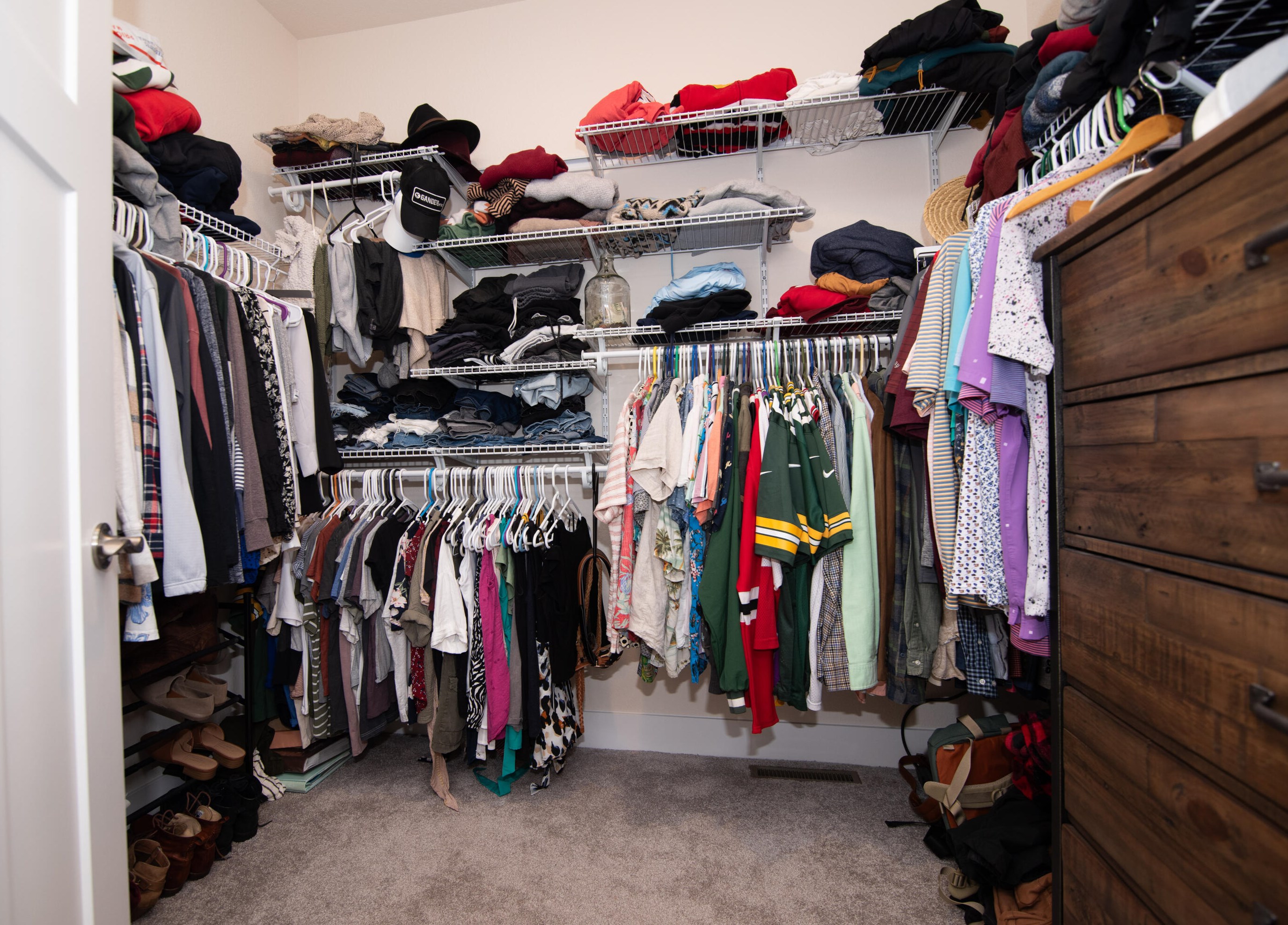 681 Spur Rd, Slinger WI  53086-9293 exterior