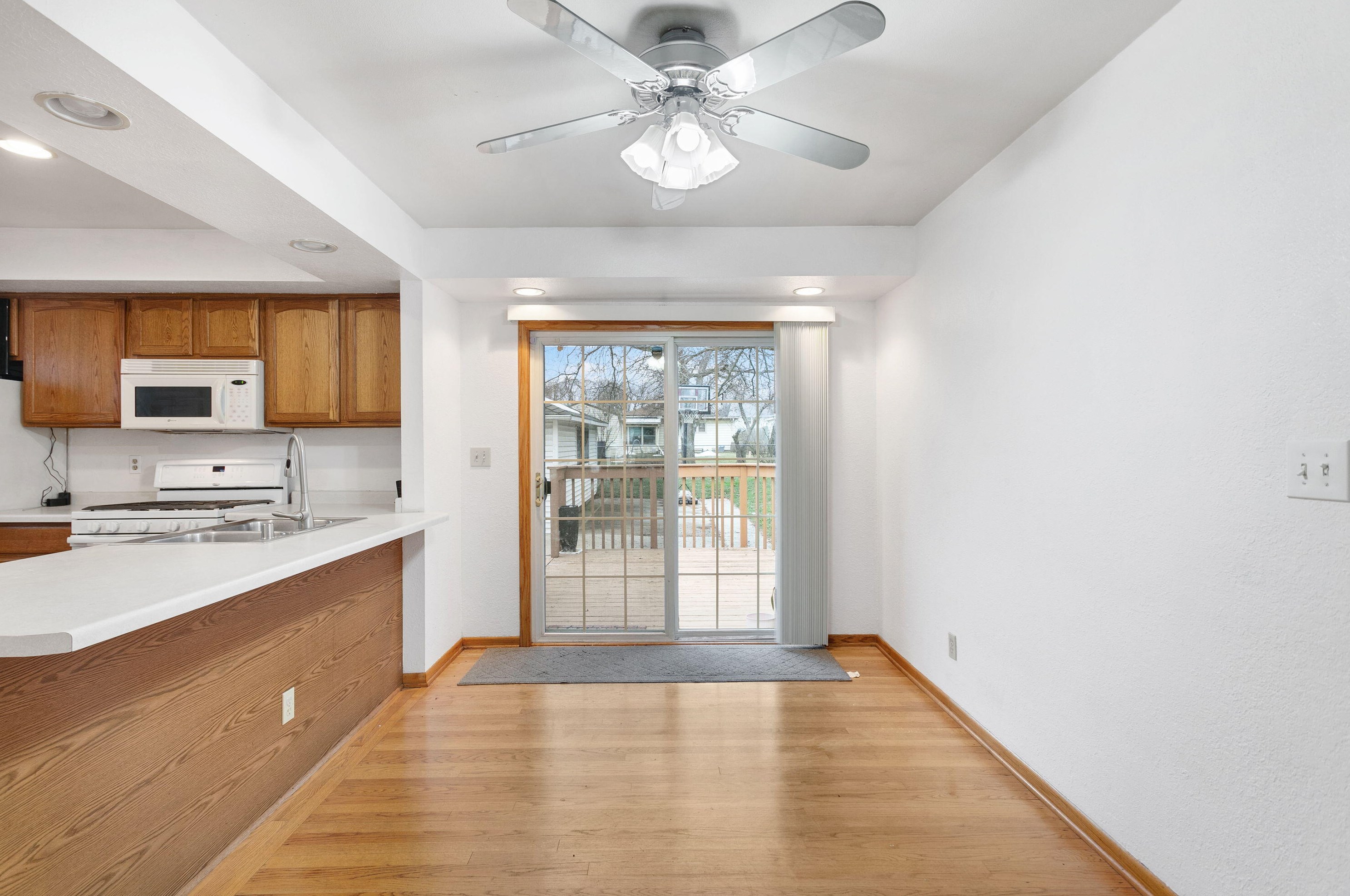 3863 83rd St, Milwaukee WI  53220-1631 exterior