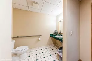 4629 N Port Washington Rd, Glendale, WI 53212 - Photo 23