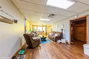 4629 N Port Washington Rd, Glendale, WI 53212 - Photo 17