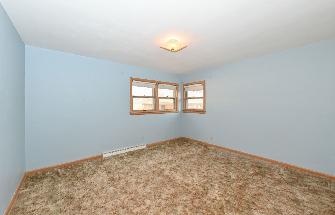 3708 101, Milwaukee WI 53222-2309 exterior