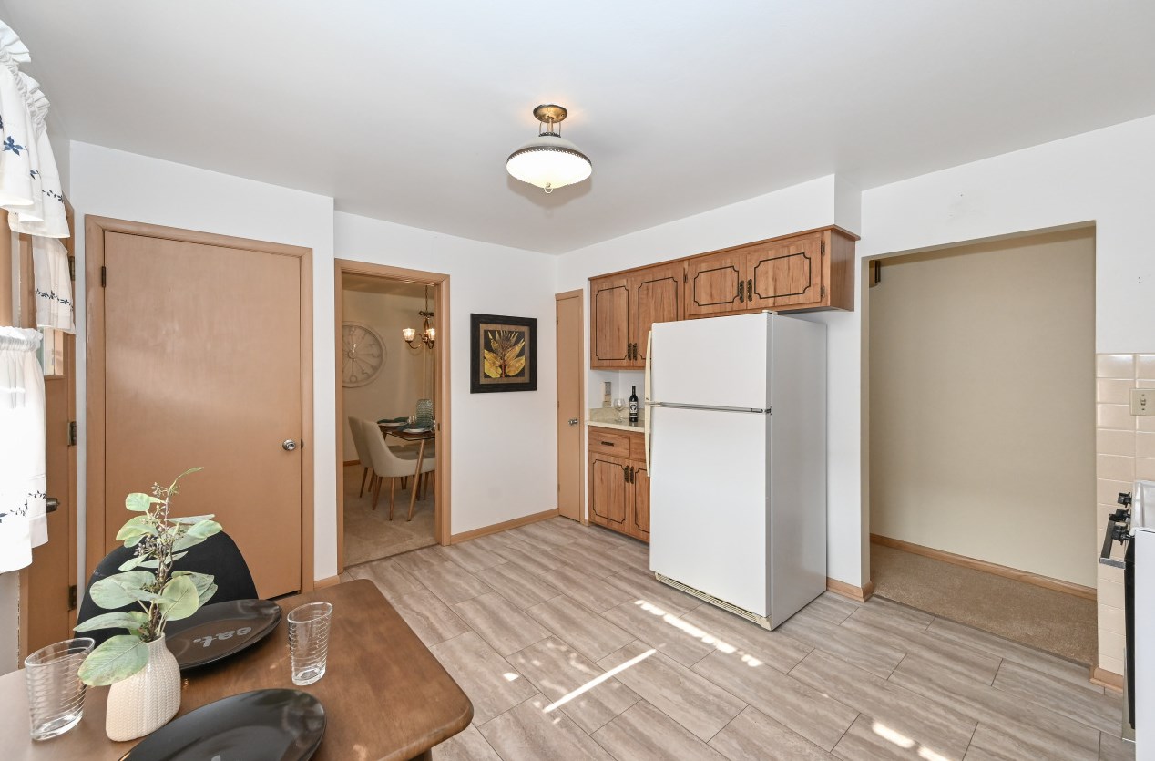 3708 101, Milwaukee WI 53222-2309 exterior