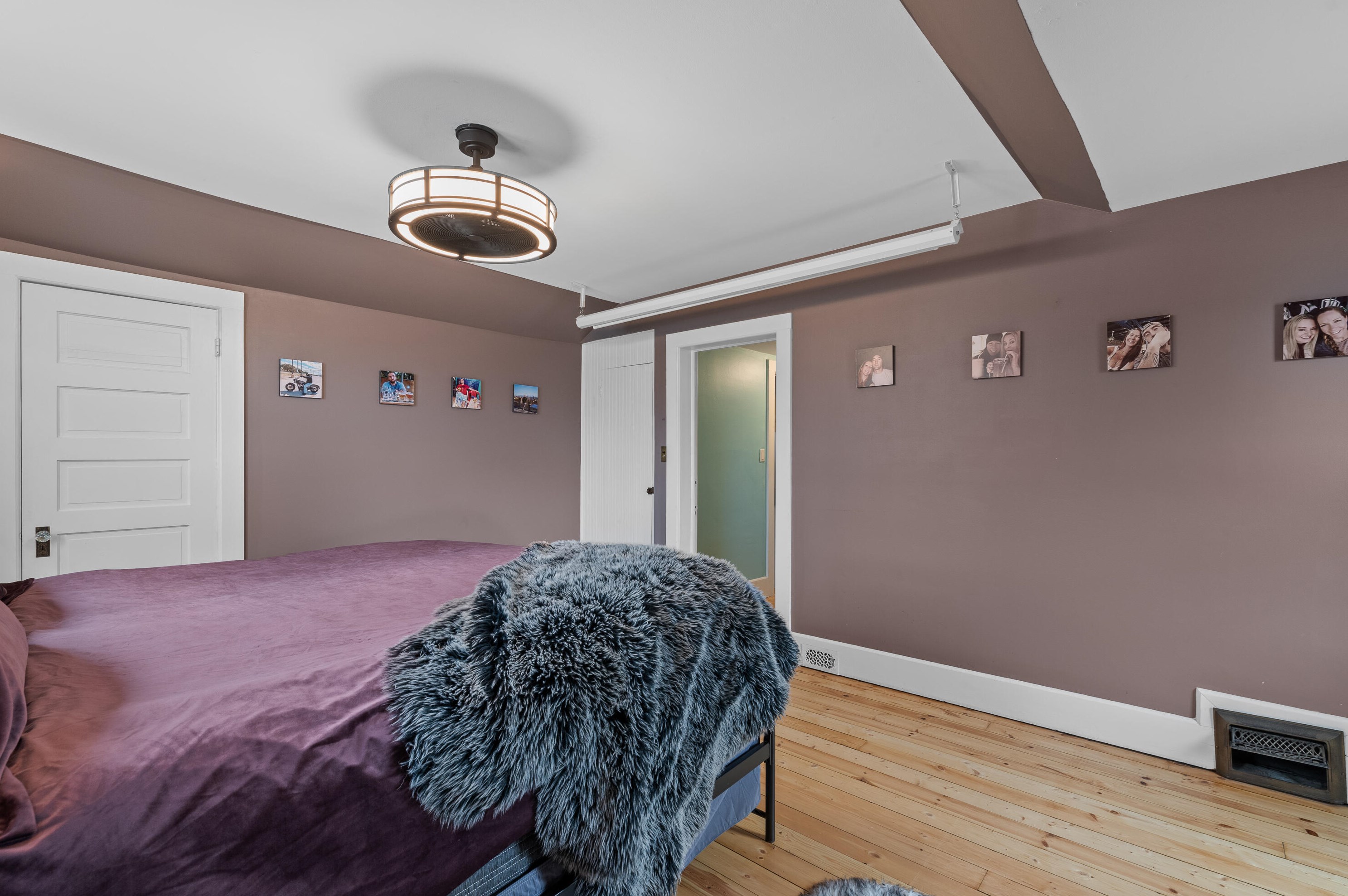 2013 7th St, Sheboygan WI  53081-2711 exterior