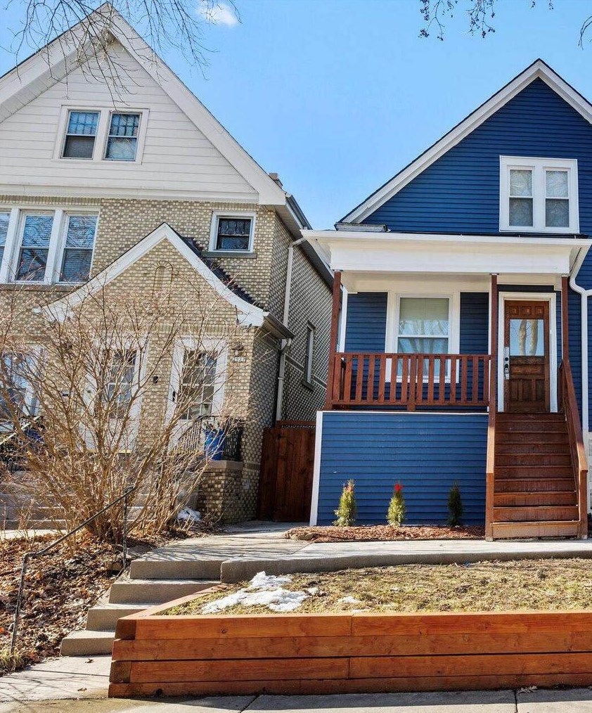 2953 11 St, Milwaukee WI 53215-3813 exterior