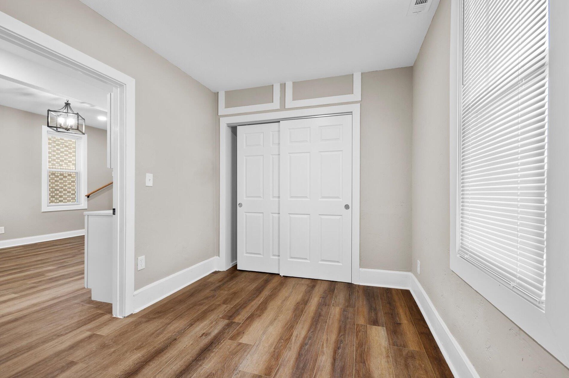 2953 11 St, Milwaukee WI 53215-3813 exterior