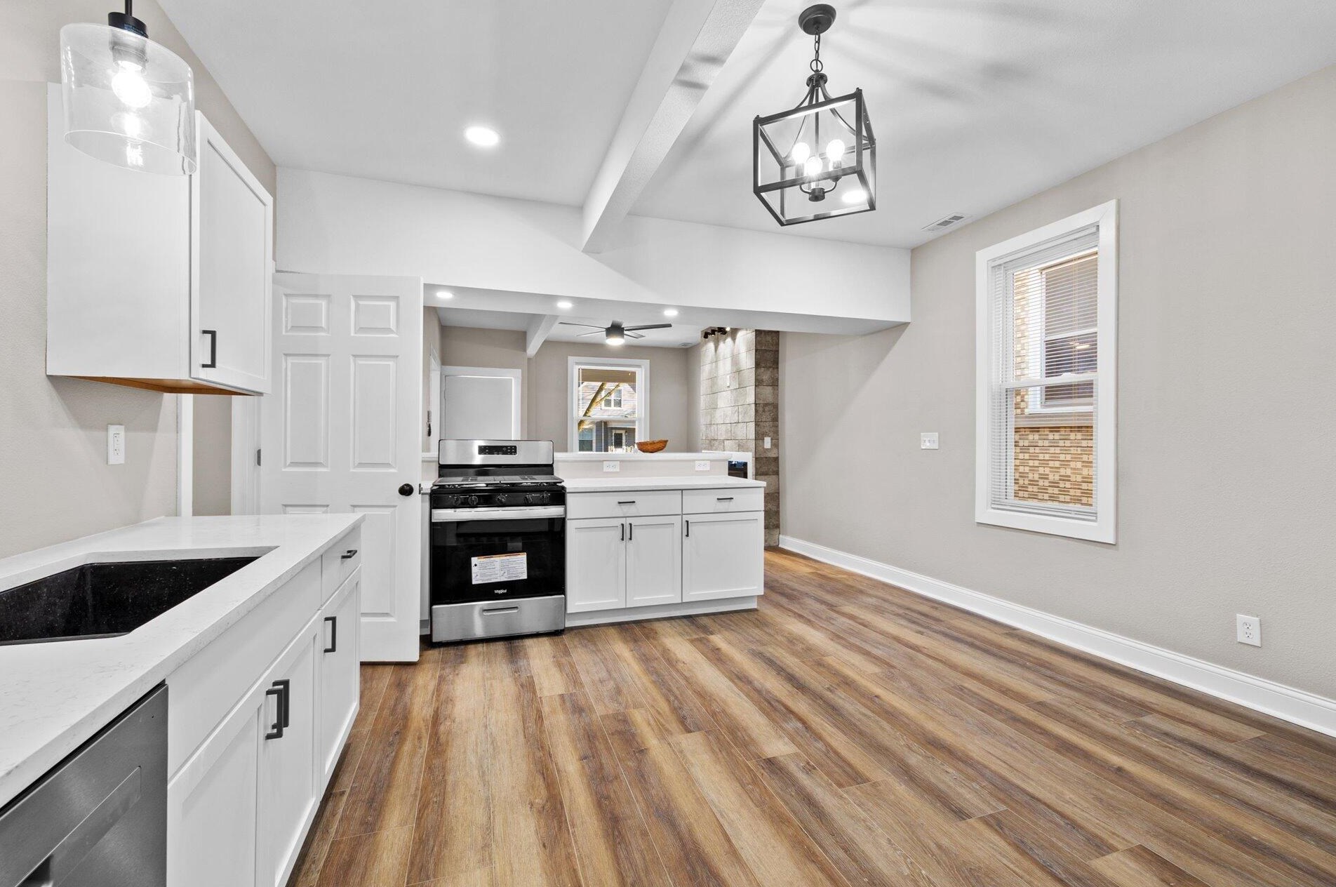 2953 11 St, Milwaukee WI 53215-3813 exterior