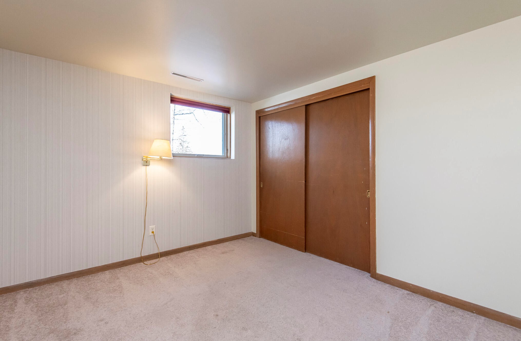 3220 Ventura Dr, Waukesha WI  53151-4269 exterior