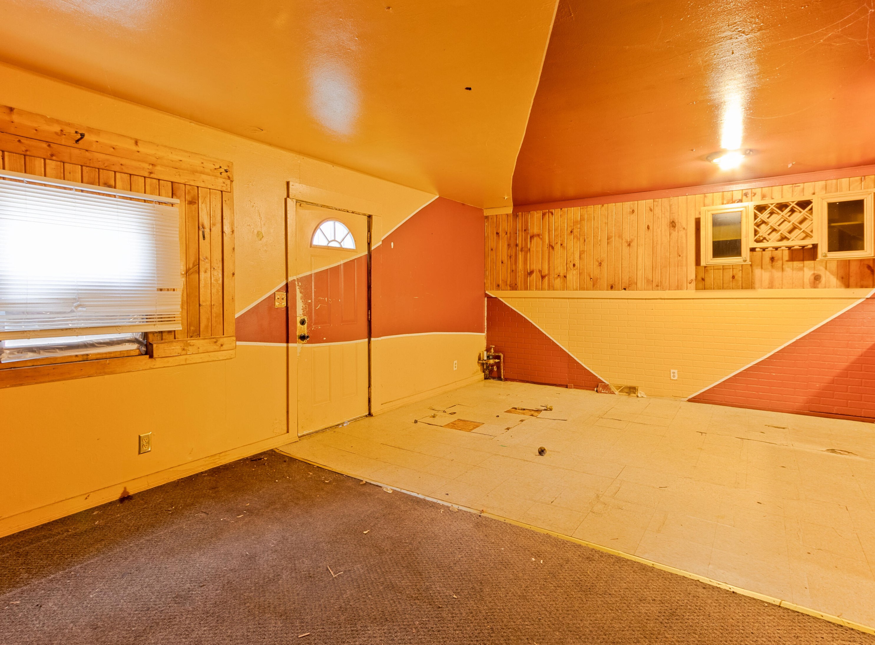 2917 6th St, Milwaukee WI 53215-3927 exterior