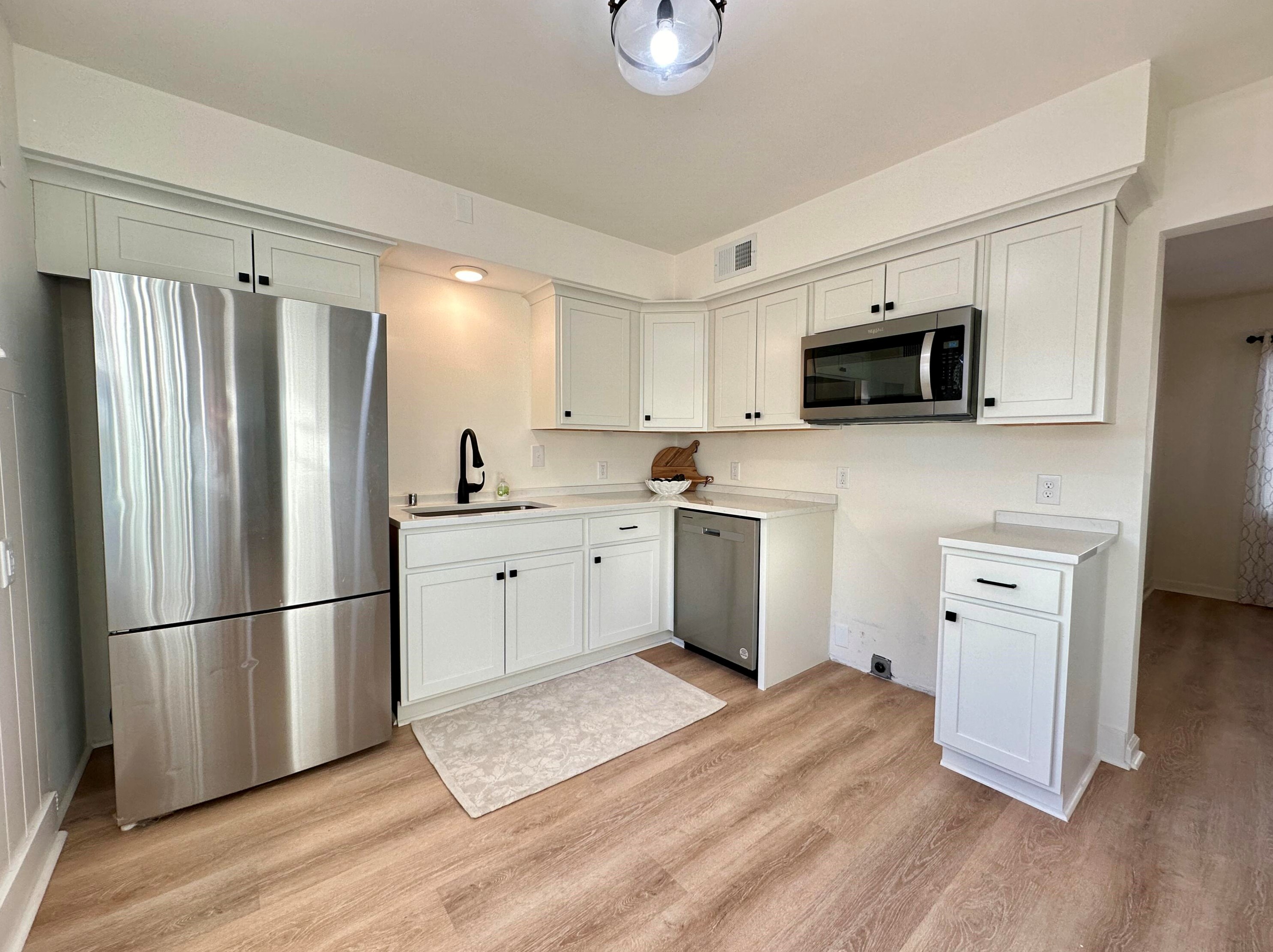 2737 85th St, Milwaukee WI  53222-4709 exterior