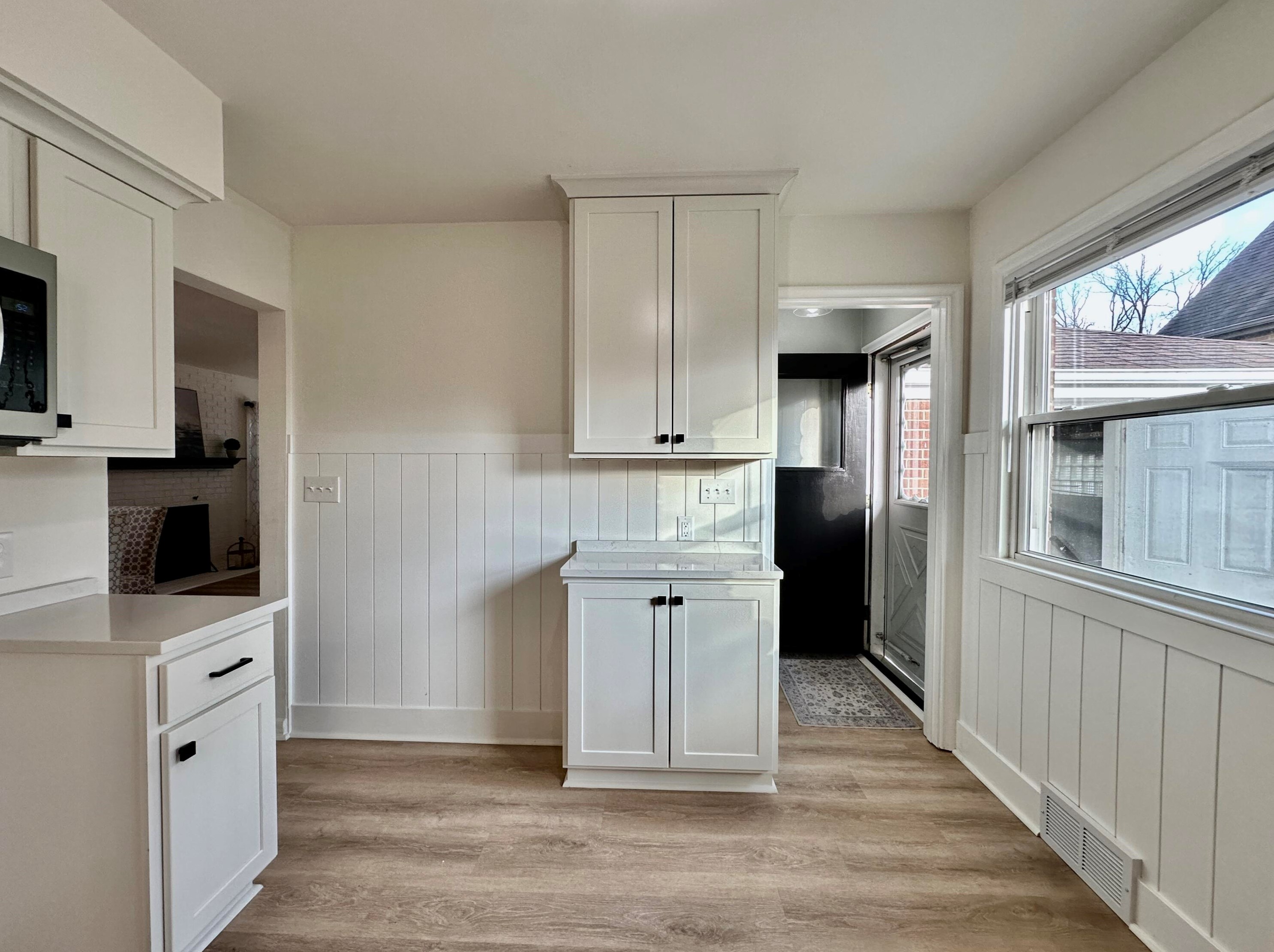 2737 85th St, Milwaukee WI  53222-4709 exterior