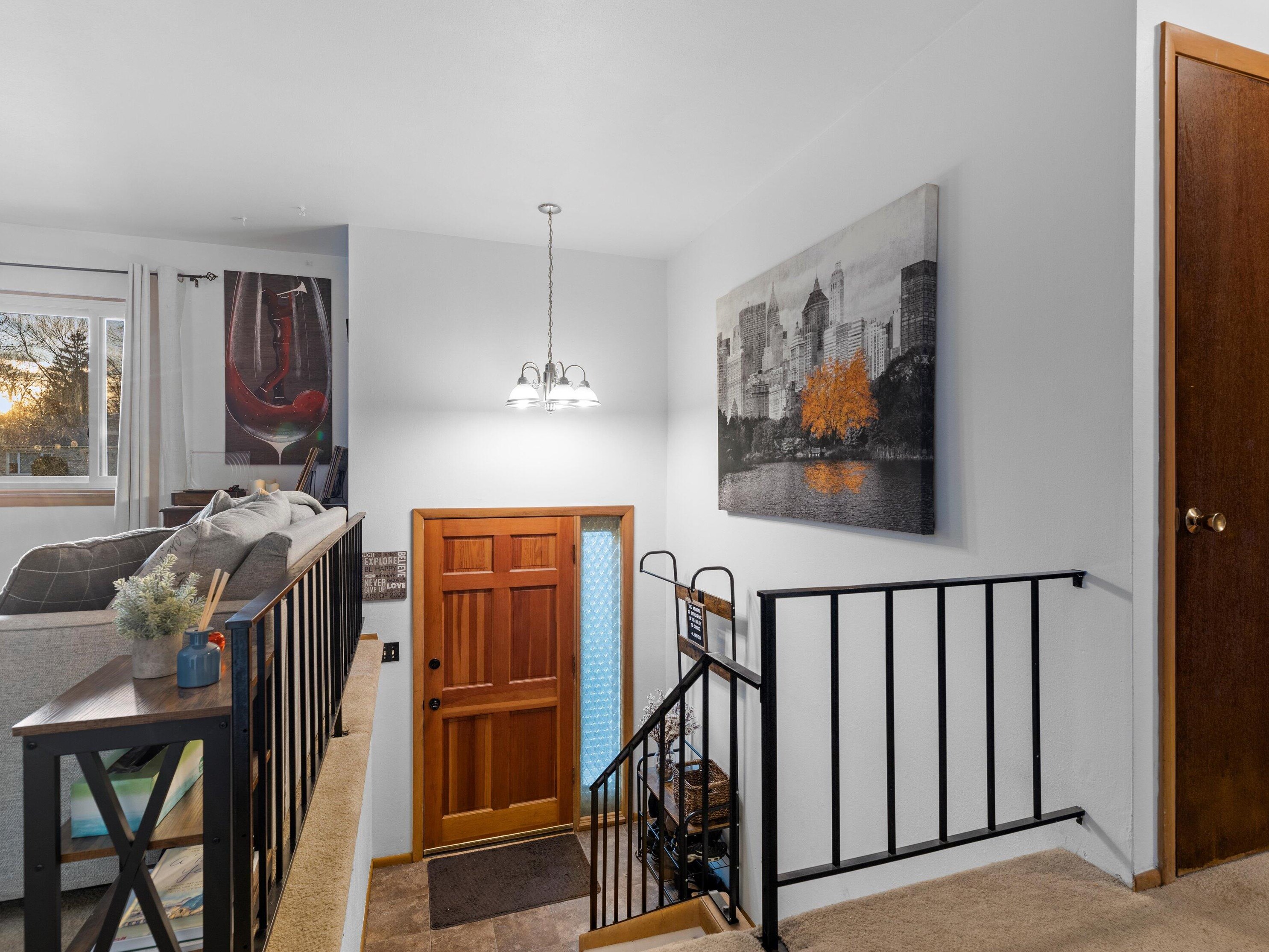 1110 124th St, Milwaukee WI  53226-3319 exterior