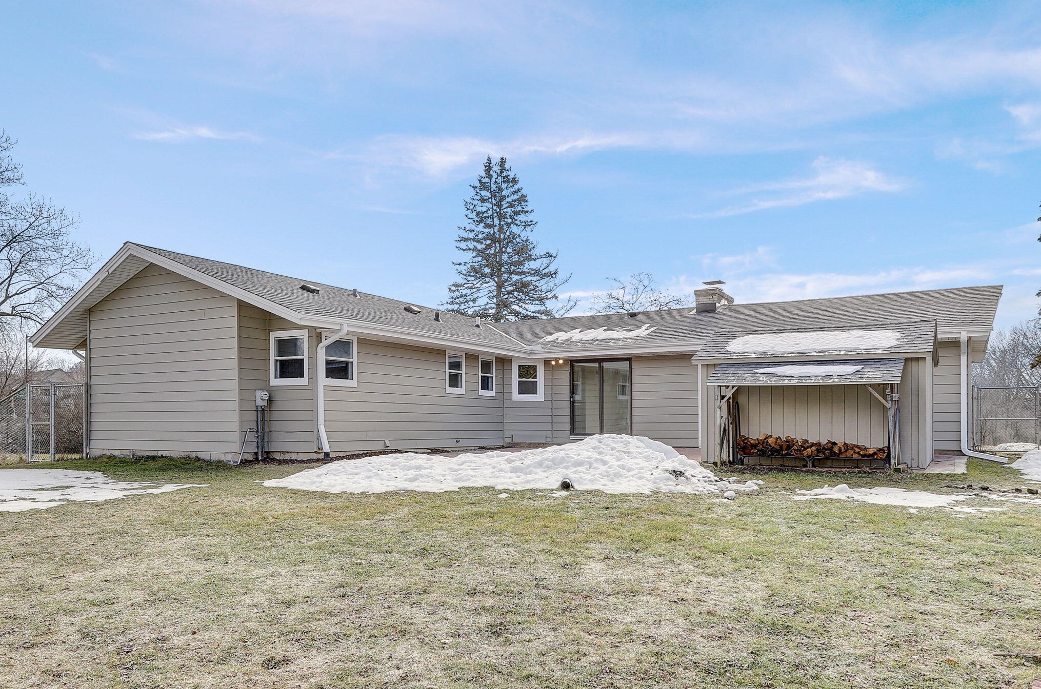 11722 Oklahoma Ave, Milwaukee WI 53215-4436 exterior