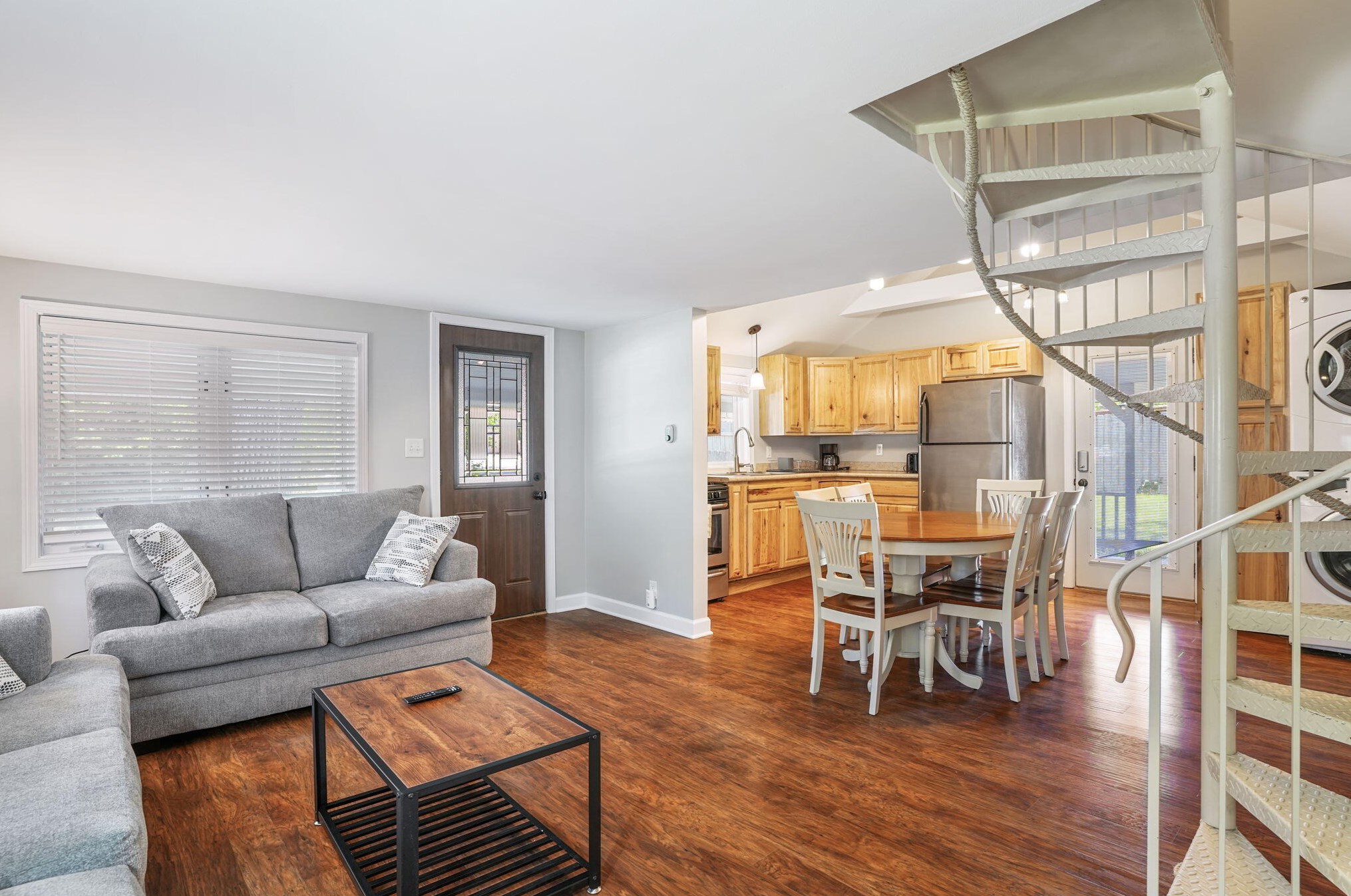 4305 Shore Dr, Delavan WI  53115-3407 exterior
