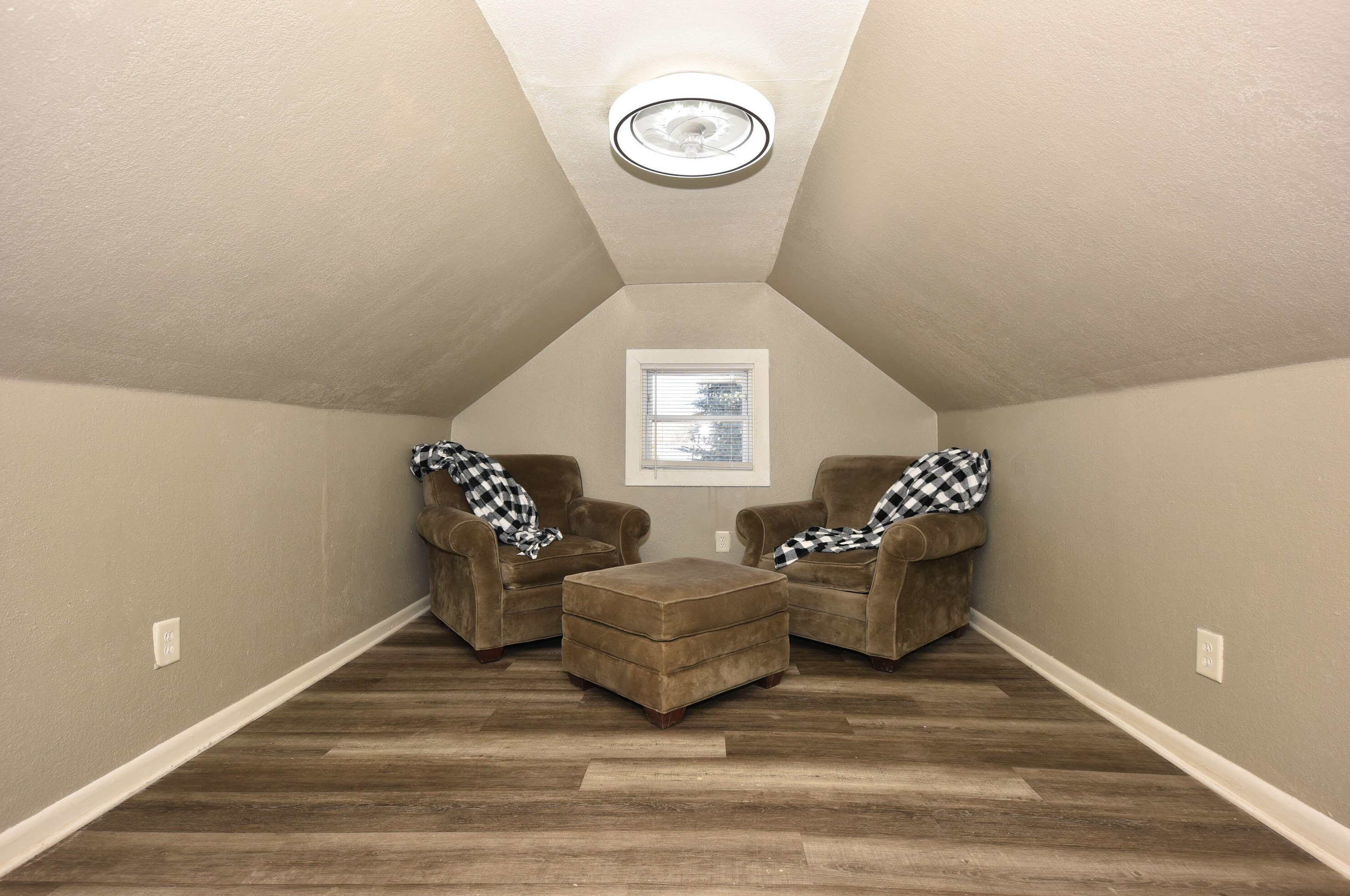 4139 48th St, Milwaukee WI  53216-1544 exterior