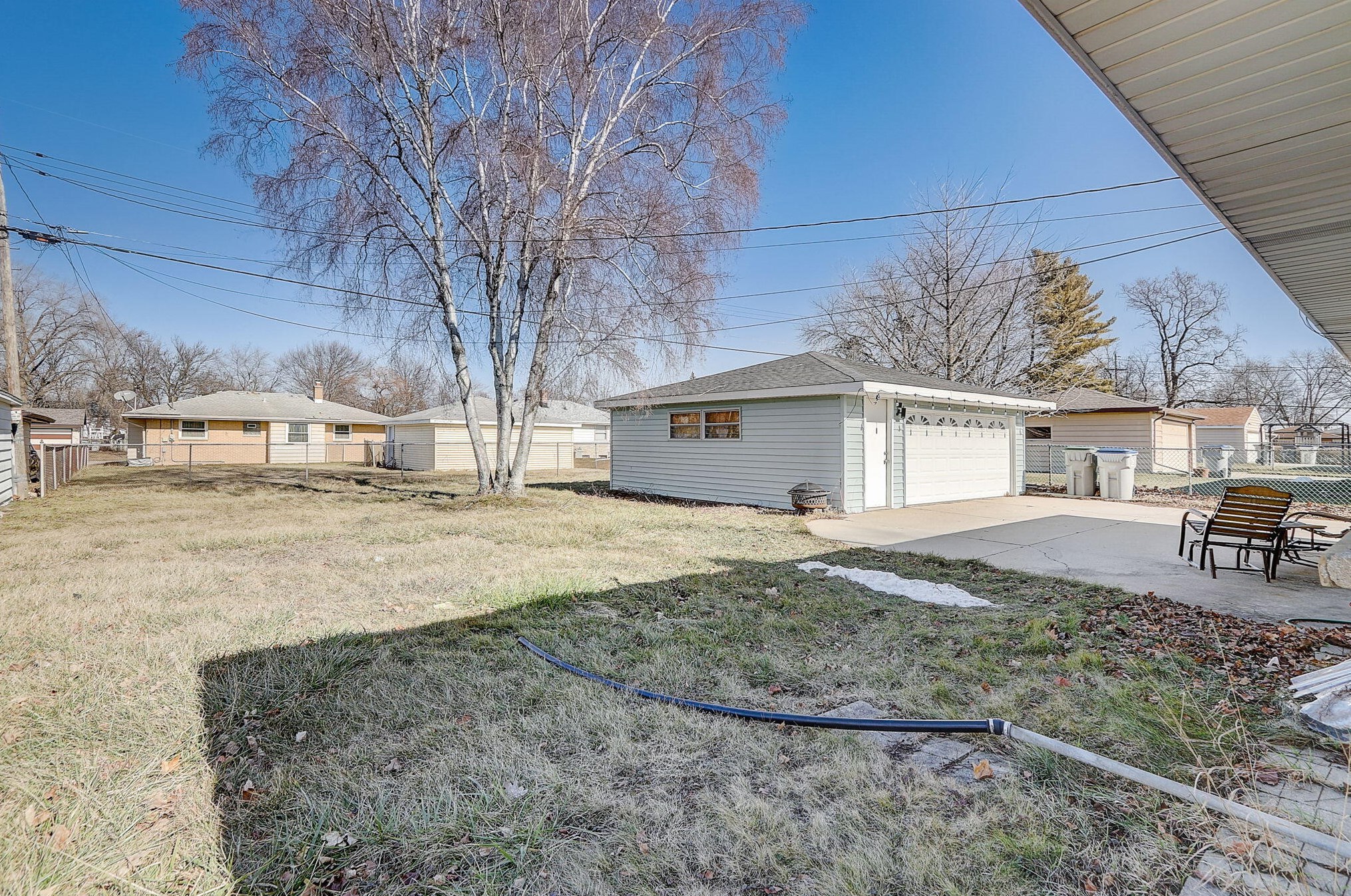 8100 Casper St, Milwaukee WI  53223-5537 exterior