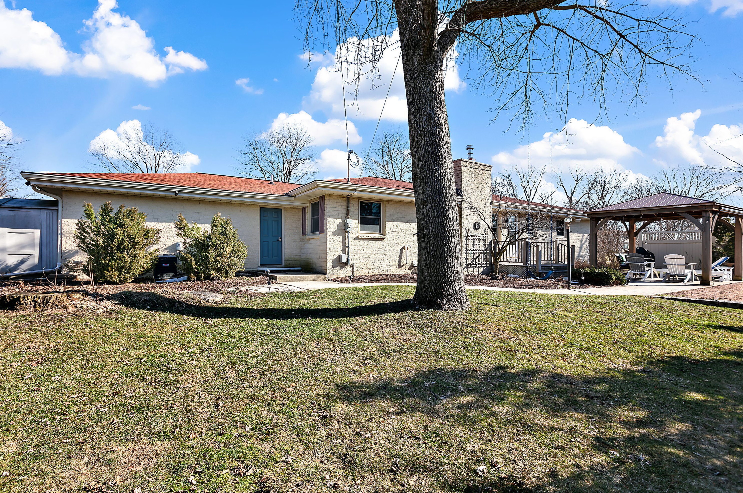 4515 Coral Dr, Brookfield WI  53045-1326 exterior