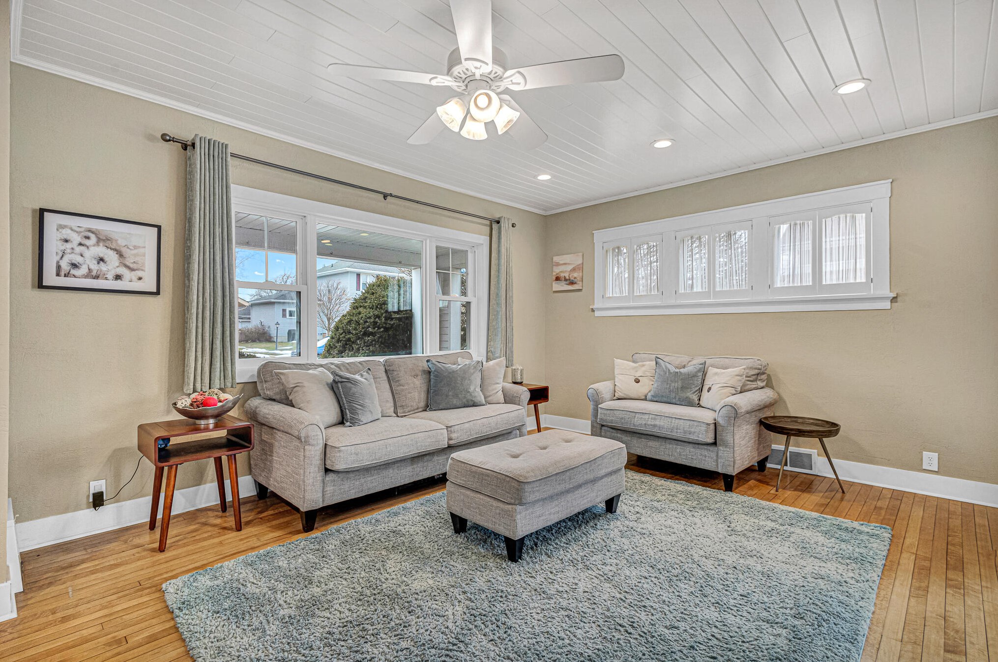 710 Pine St, Manitowoc WI  54220-2825 exterior