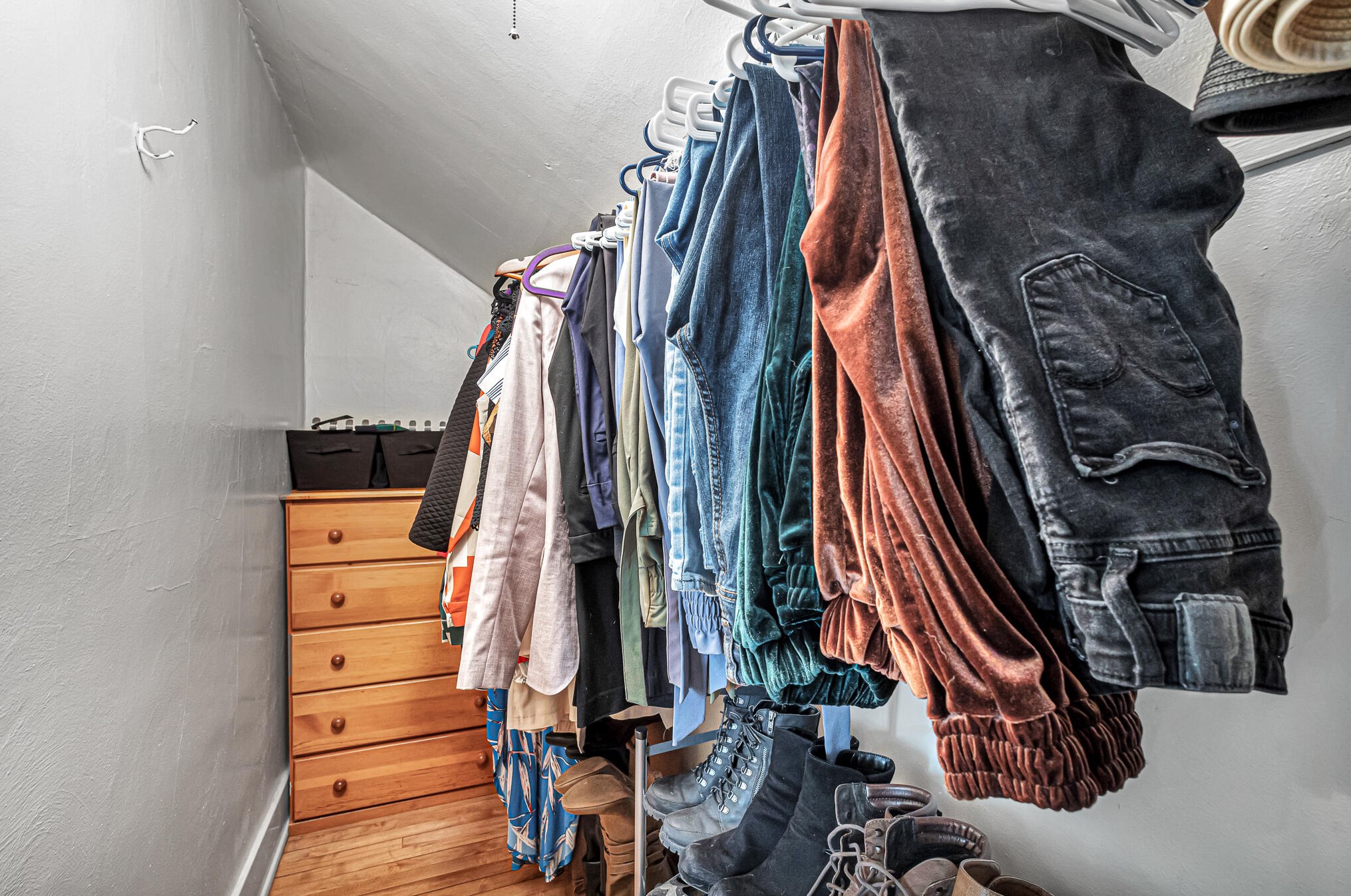 710 Pine St, Manitowoc WI  54220-2825 exterior