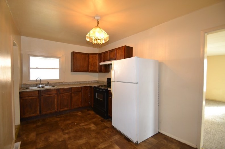 401 4th St, Watertown WI  53094-3866 exterior