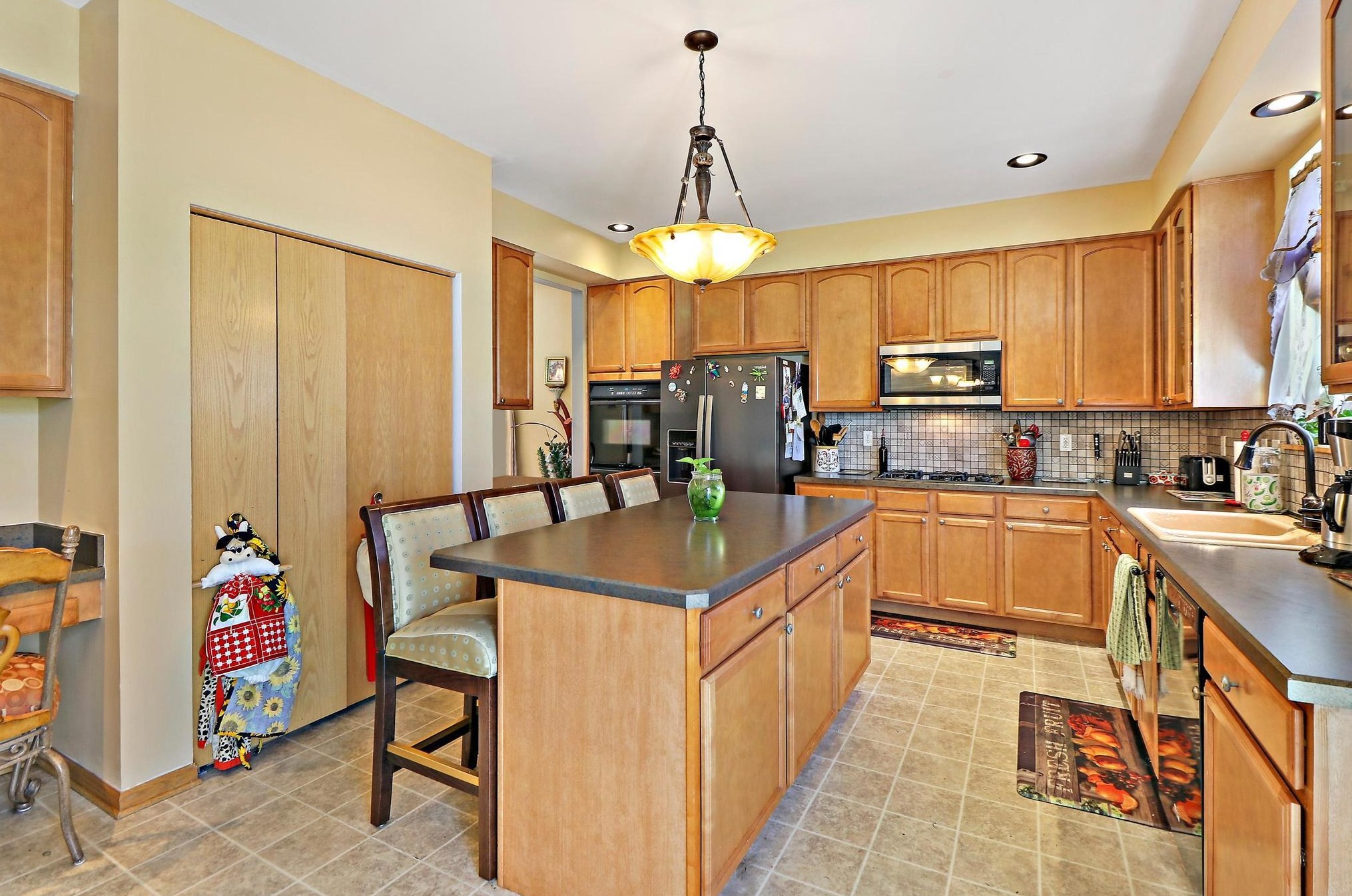 6504 111 Ave, Kenosha WI 53142-7551 exterior