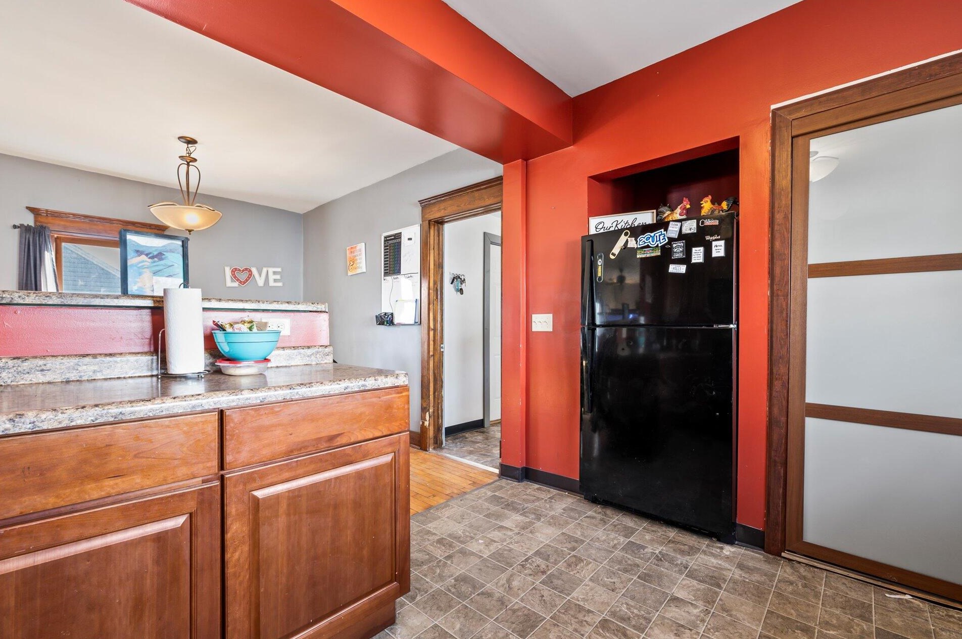 318 Moore St, Beloit WI  53511-6060 exterior