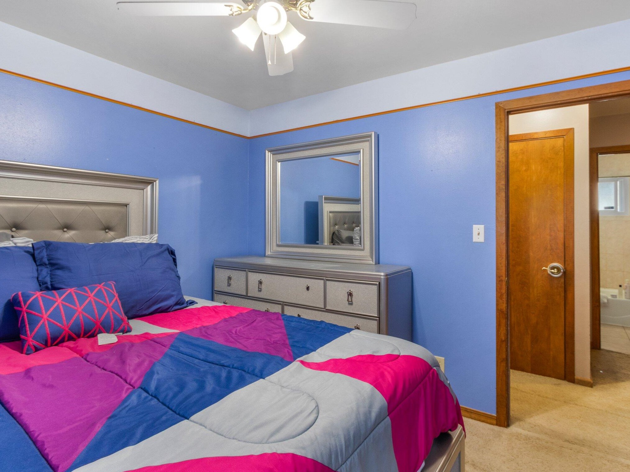 8401 Brentwood Ave, Milwaukee WI  53224-5425 exterior