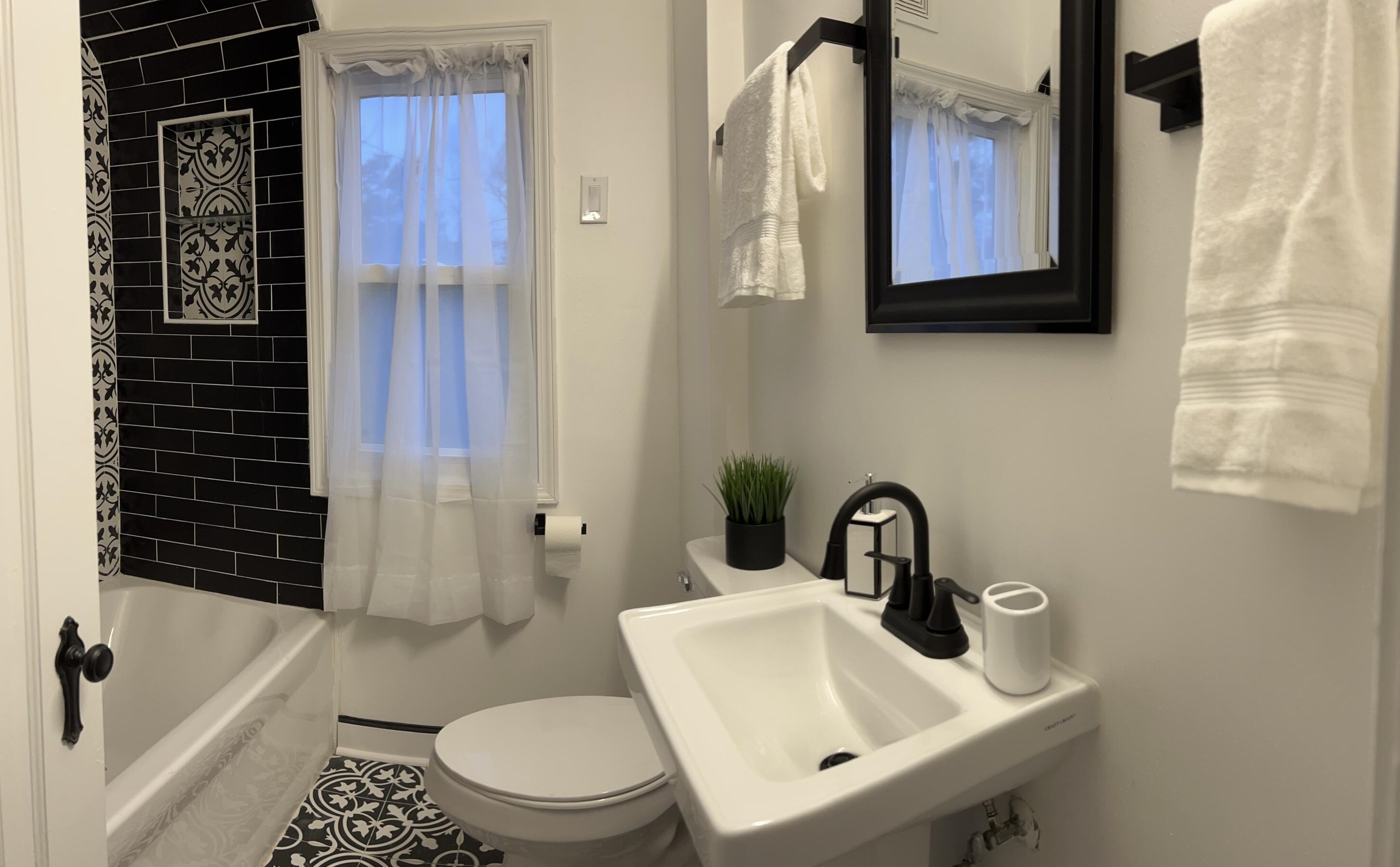 3847 55th St, Milwaukee WI  53220-2044 exterior