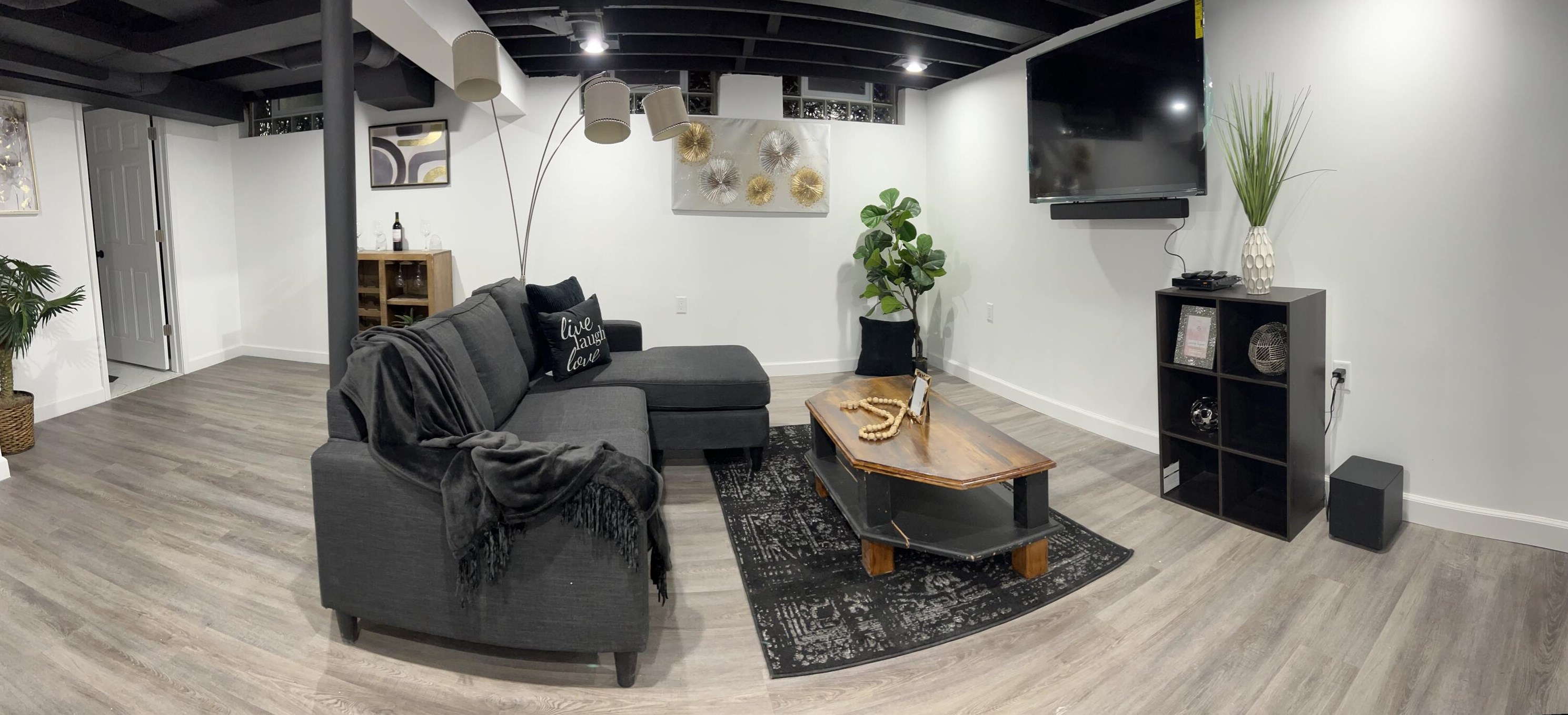 3847 55th St, Milwaukee WI  53220-2044 exterior