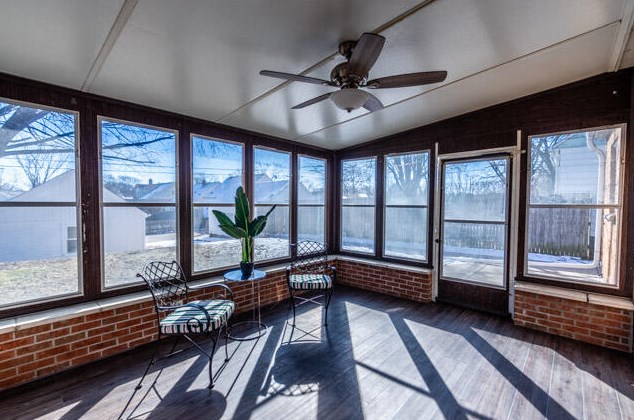 3912 60th St, Milwaukee WI  53220-2512 exterior