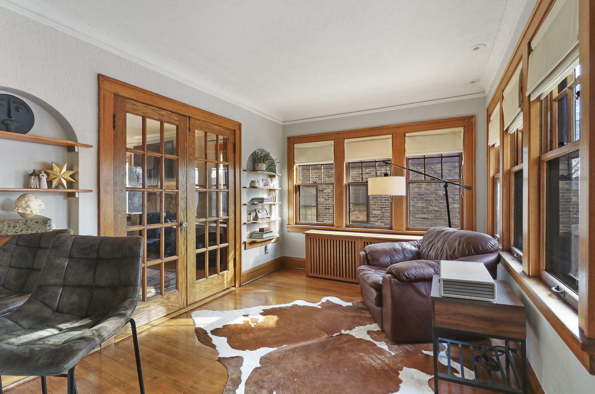 6309 Mckinley Ave, Milwaukee WI 53213-2951 exterior