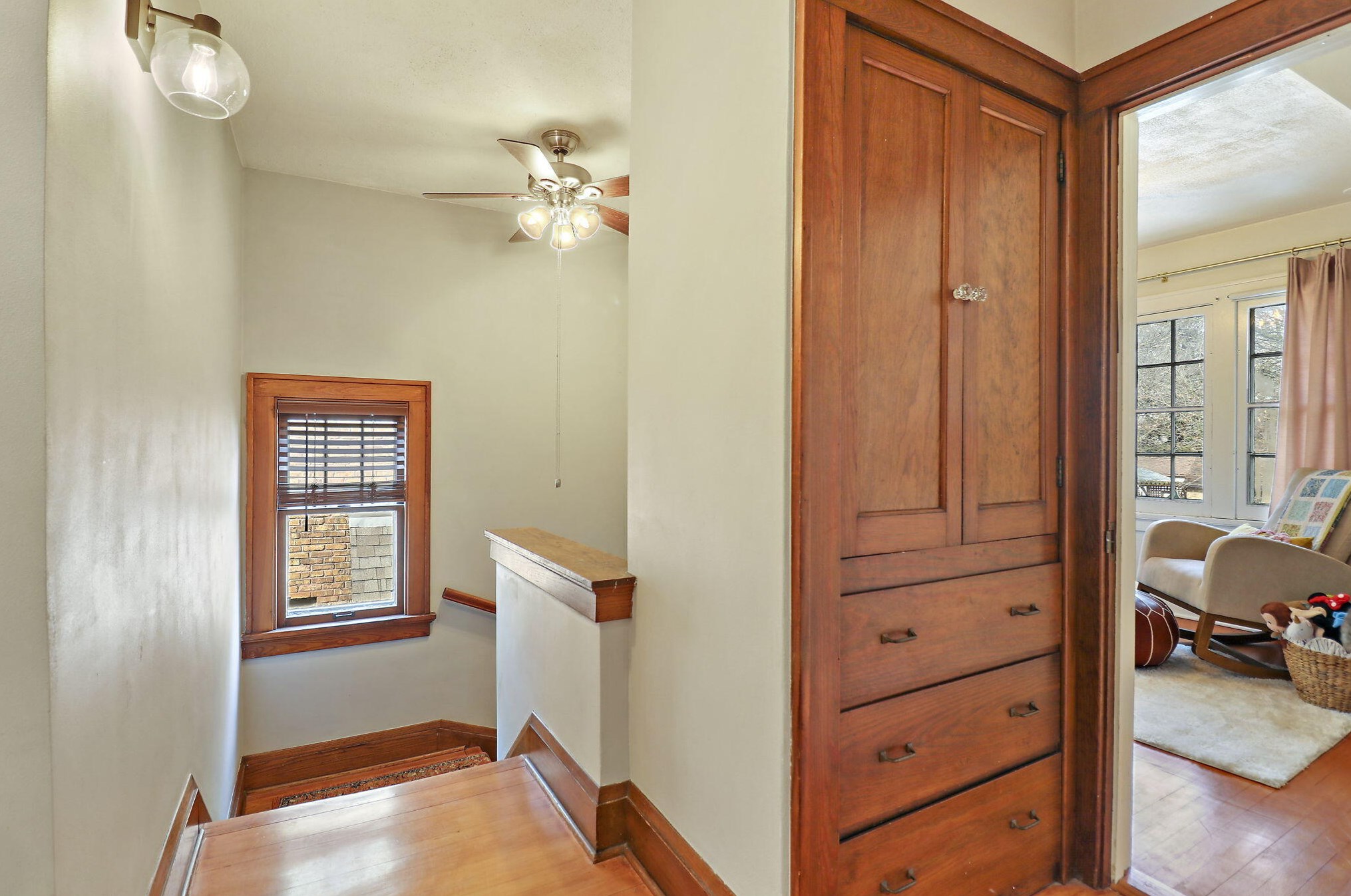 6309 Mckinley Ave, Milwaukee WI 53213-2951 exterior