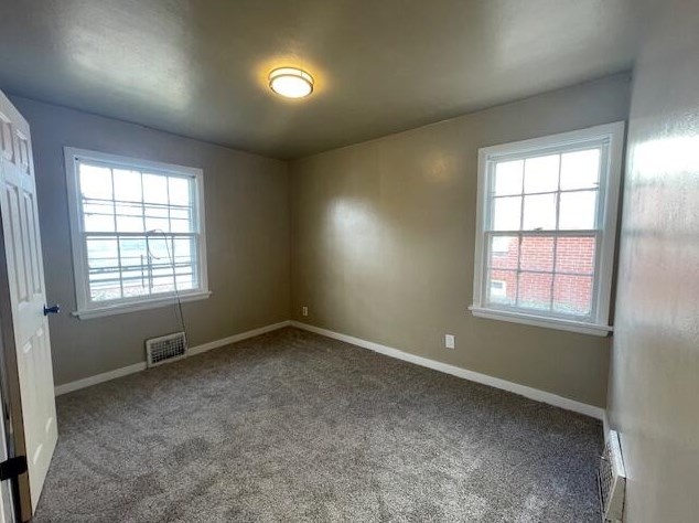 4418 41st St, Milwaukee WI  53209-5816 exterior