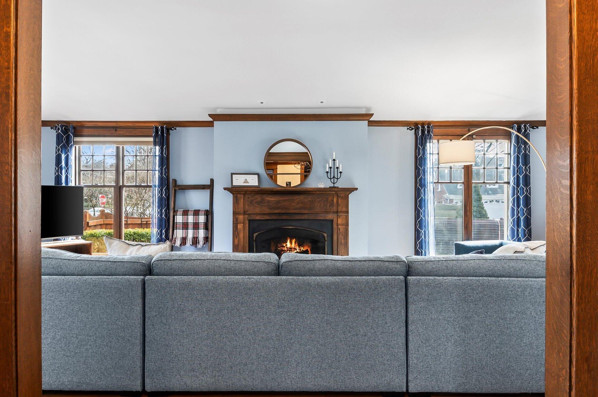 3405 Hackett Ave, Milwaukee WI  53211-2946 exterior