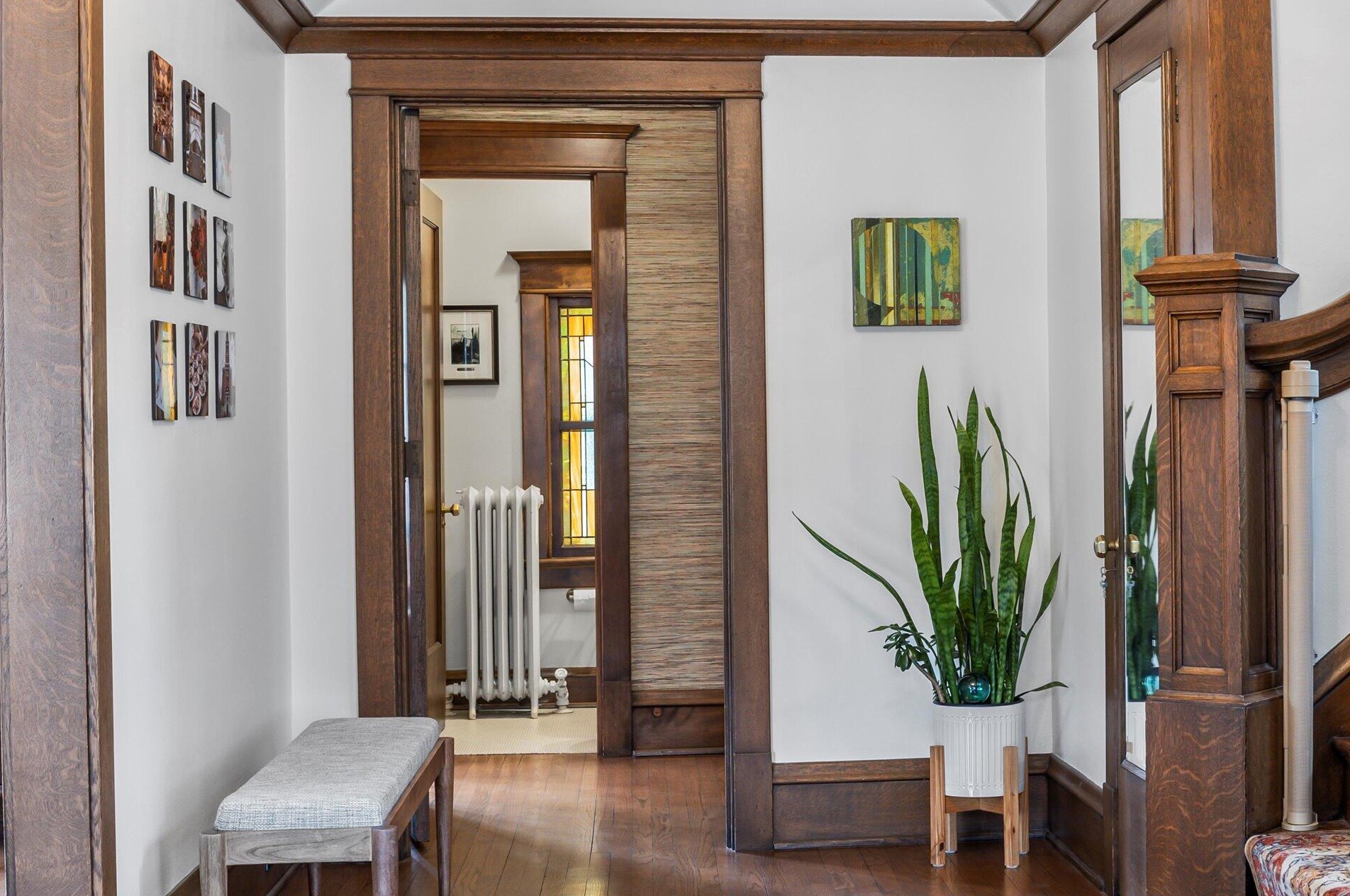 3405 Hackett Ave, Milwaukee WI  53211-2946 exterior